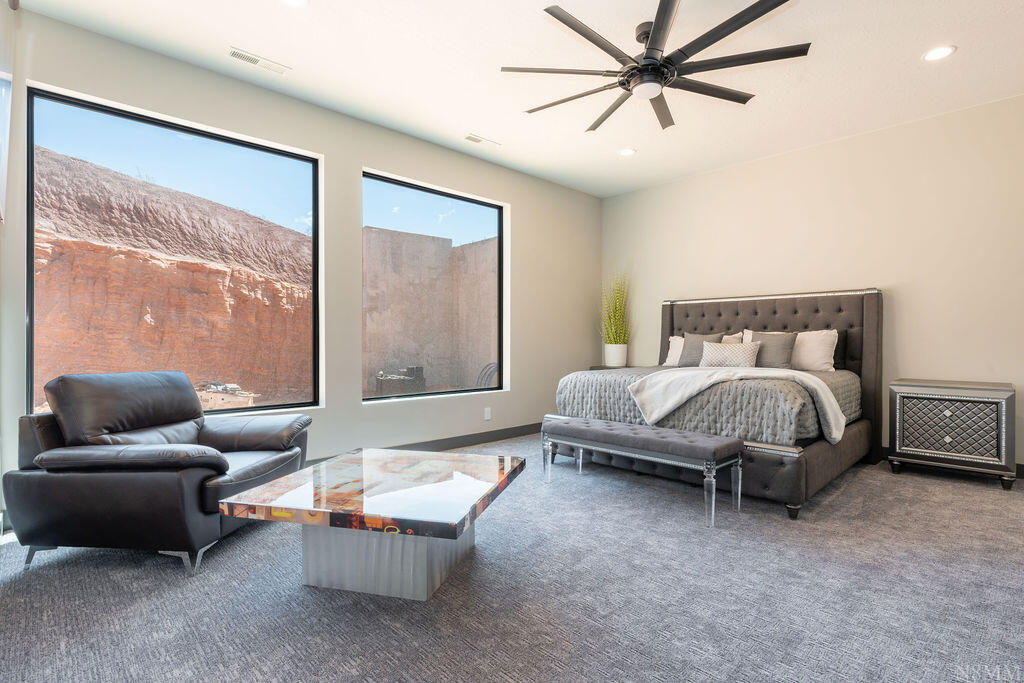 DIXIE SPRINGS - Residential
