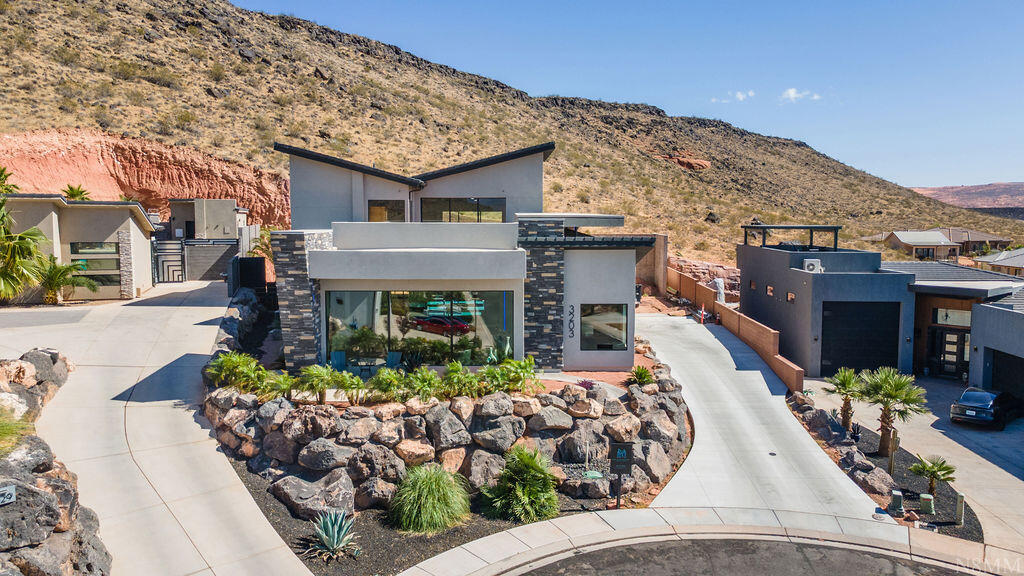 DIXIE SPRINGS - Residential