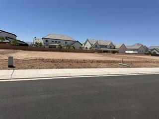 MOORLAND PARK - Land