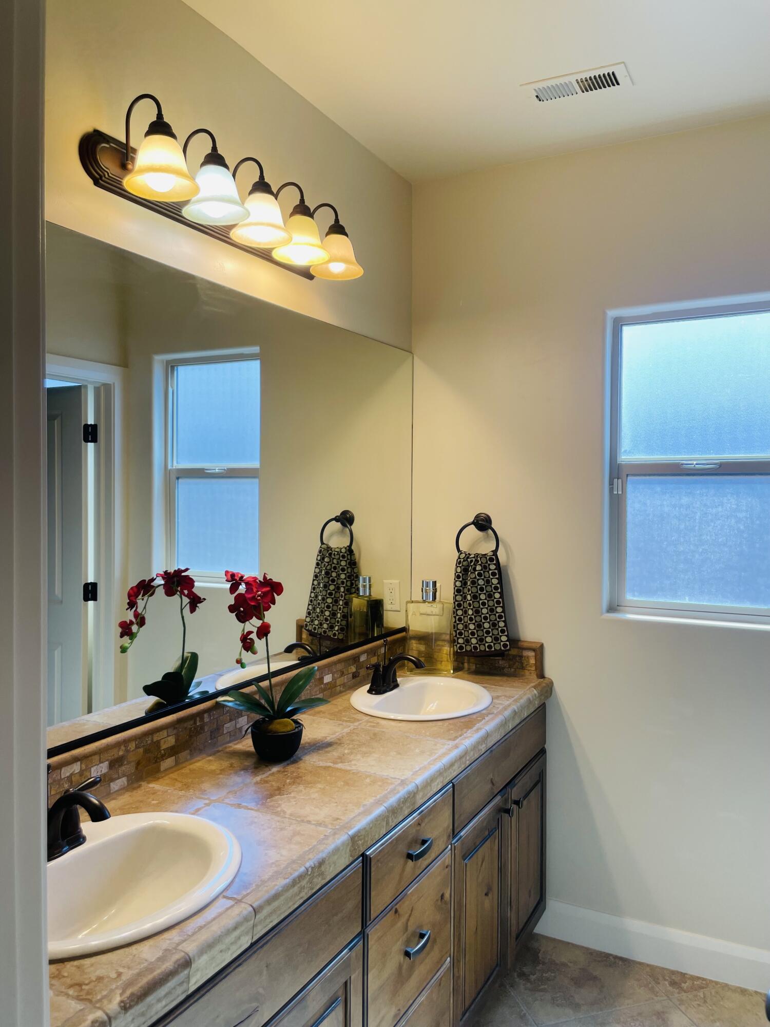 SIENNA HEIGHTS - Residential