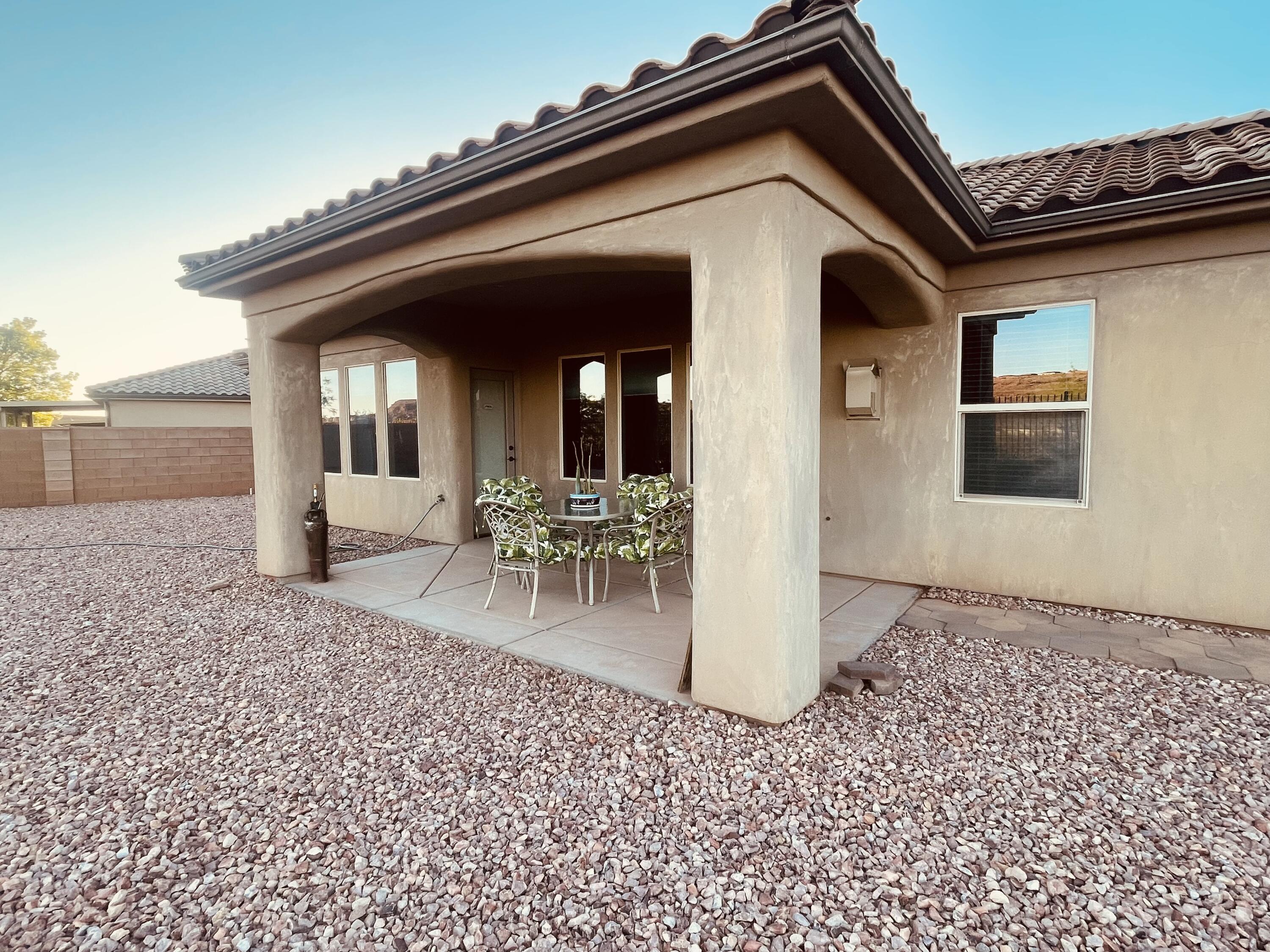 SIENNA HEIGHTS - Residential