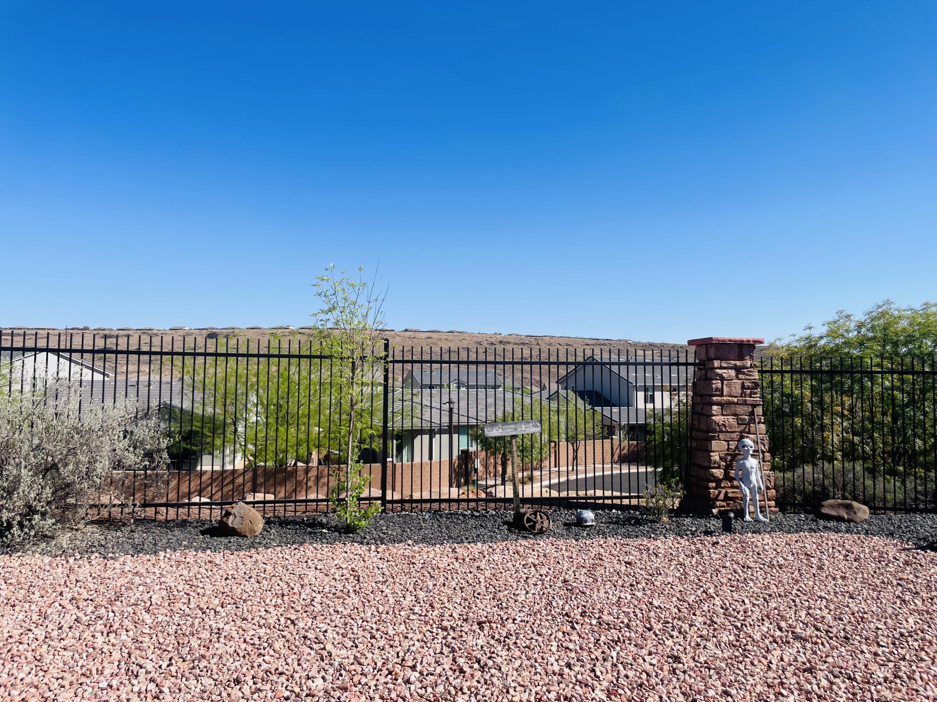 SIENNA HEIGHTS - Residential