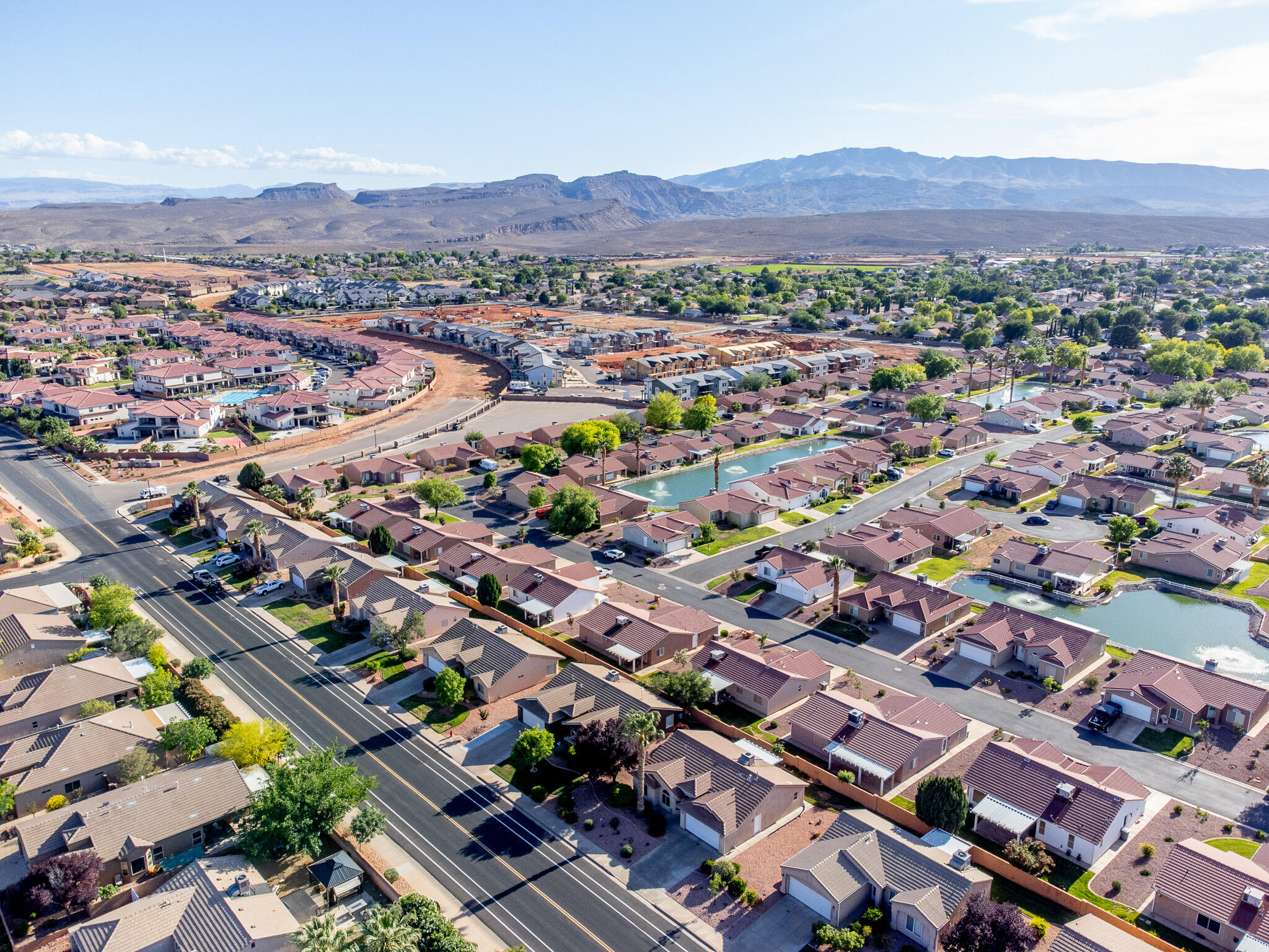 PADRE LAKES TOWNHOMES - Residential