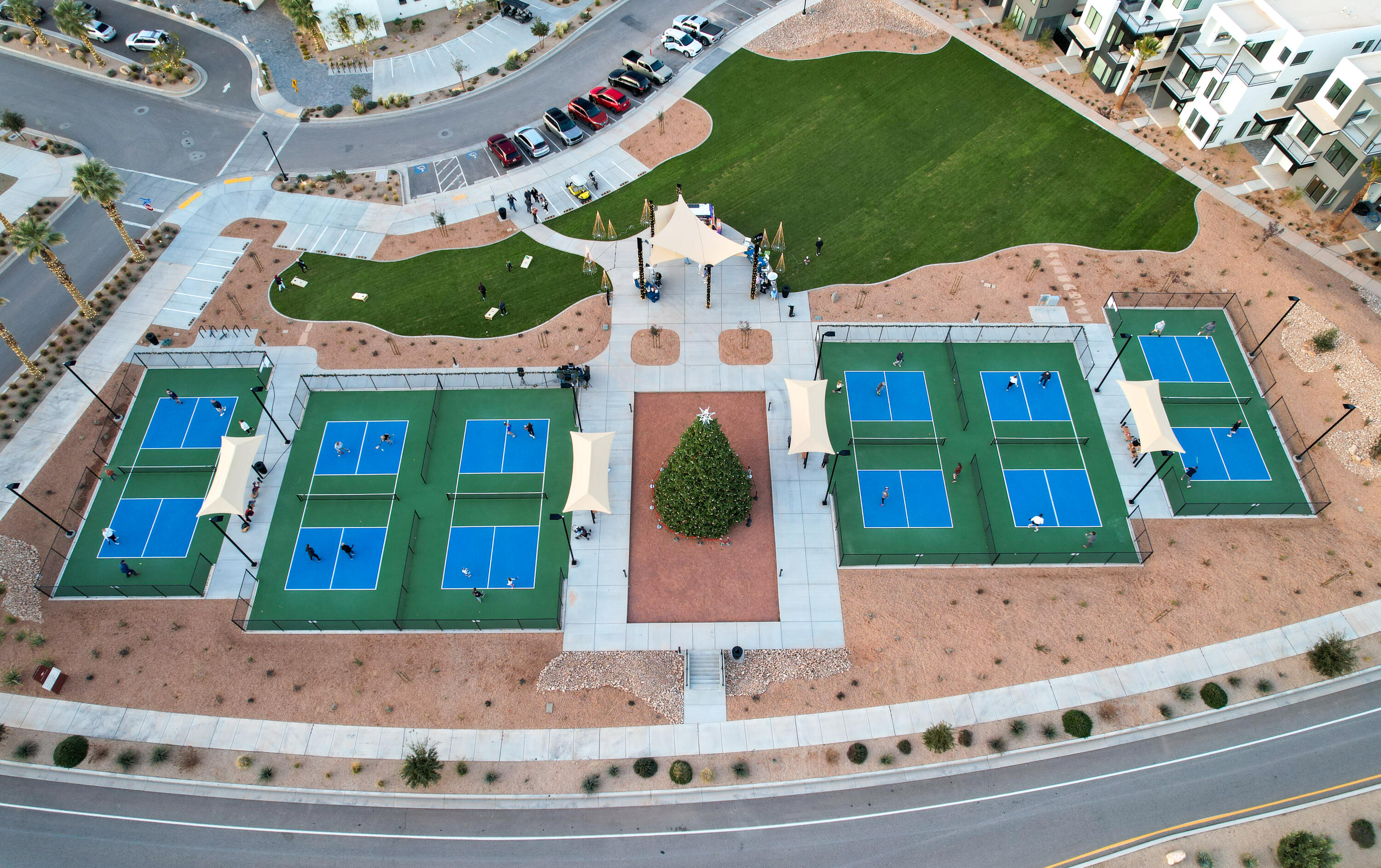 DESERT COLOR RESORT - Residential