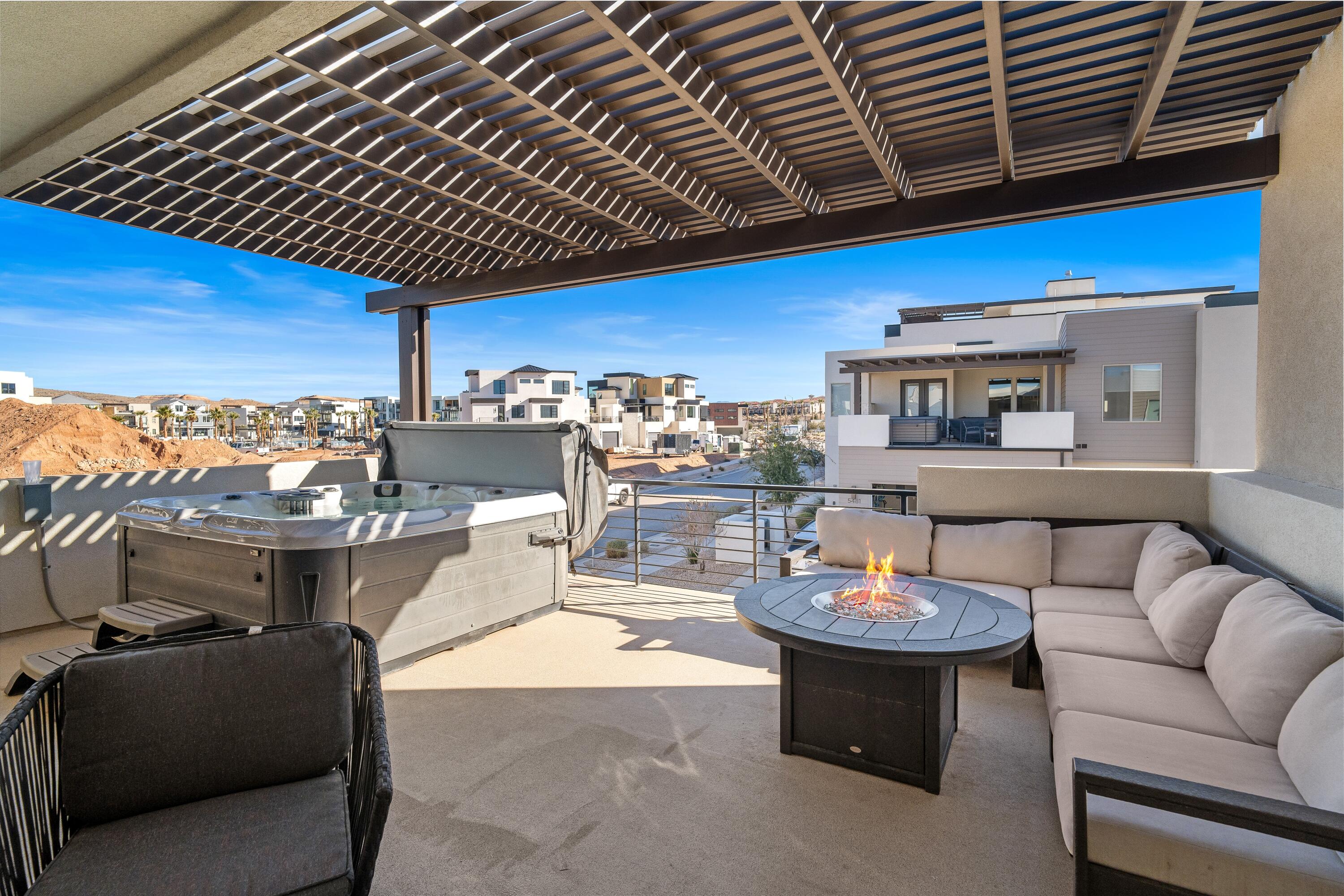 DESERT COLOR RESORT - Residential