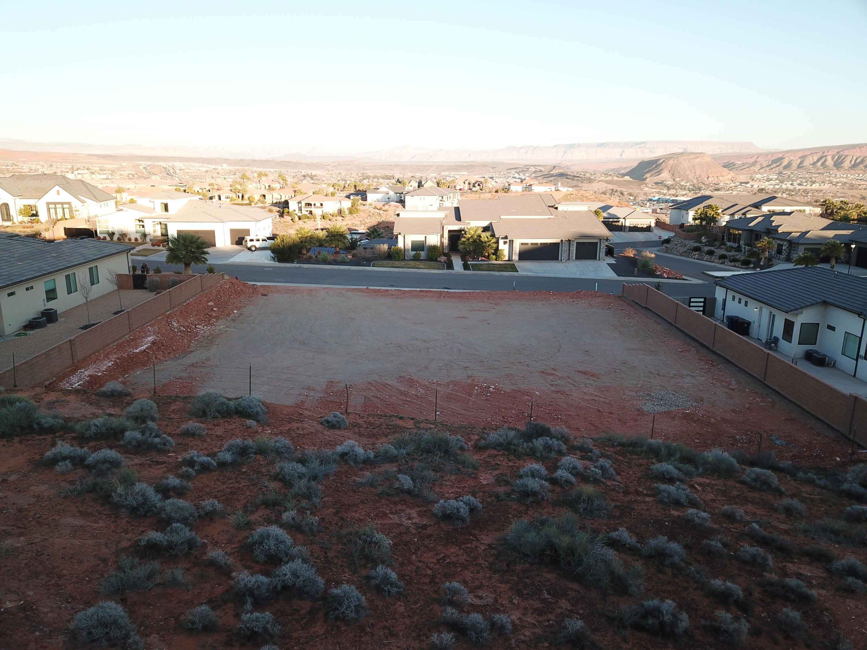 EAGLE SUMMIT ESTATES - Land
