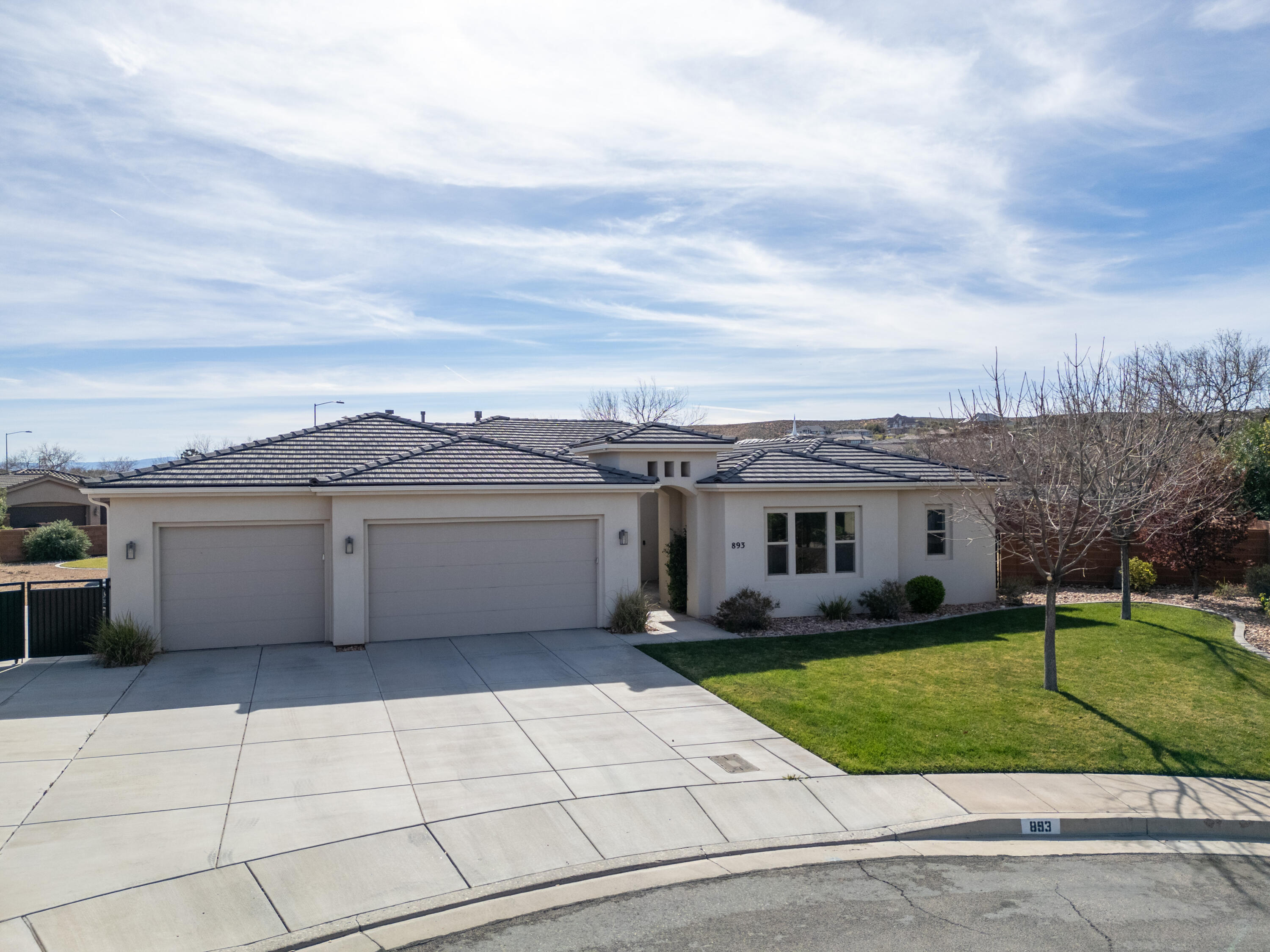 SILVERSTONE AT GREEN SPRINGS - Residential