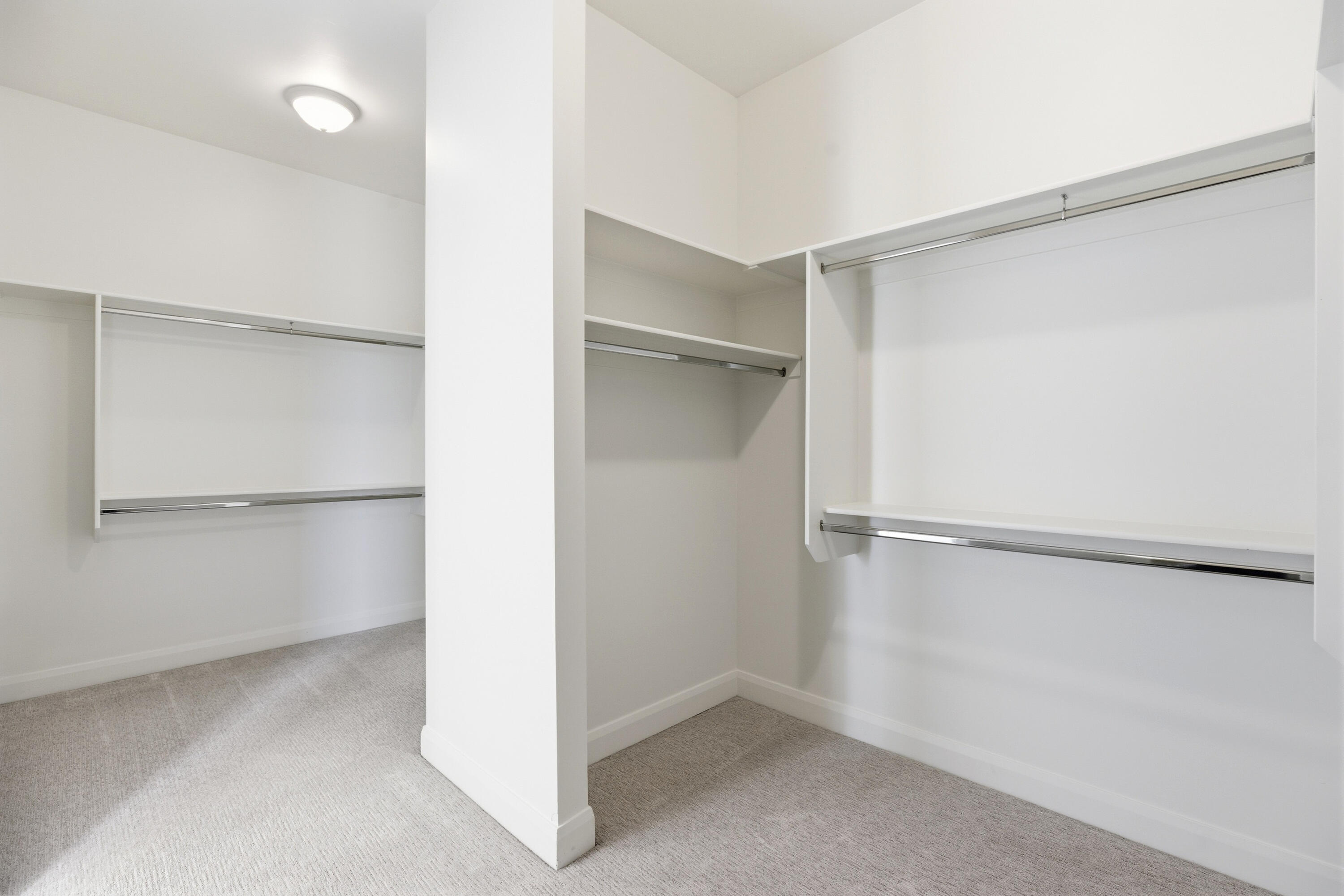 SILVERSTONE AT GREEN SPRINGS - Residential
