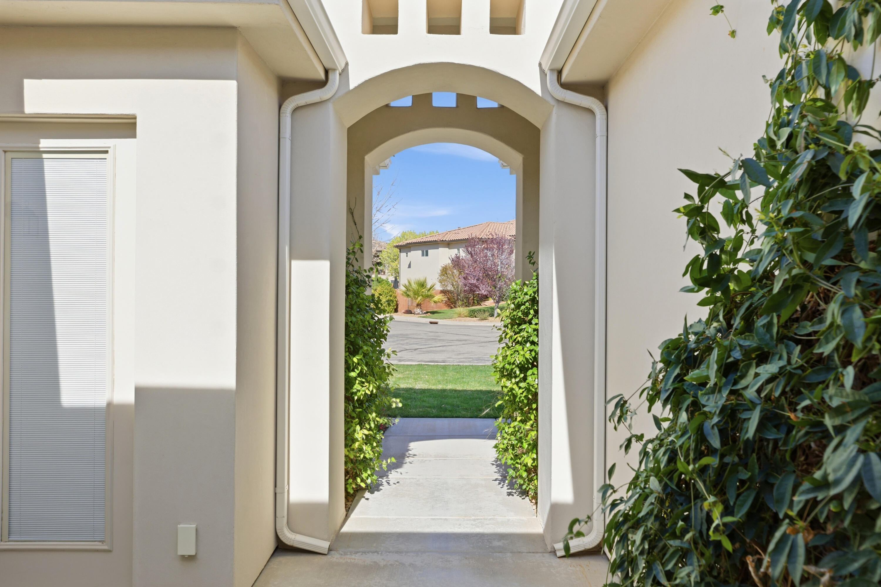 SILVERSTONE AT GREEN SPRINGS - Residential