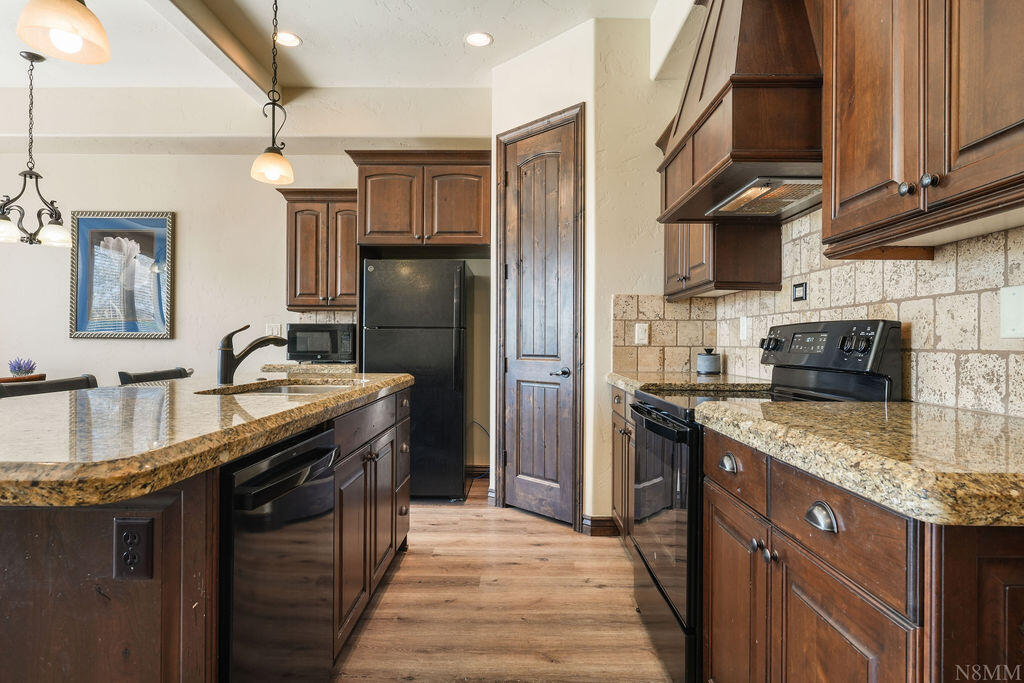 CORAL RIDGE TOWNHOMES - Residential