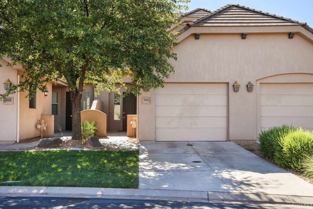 CORAL RIDGE TOWNHOMES - Residential