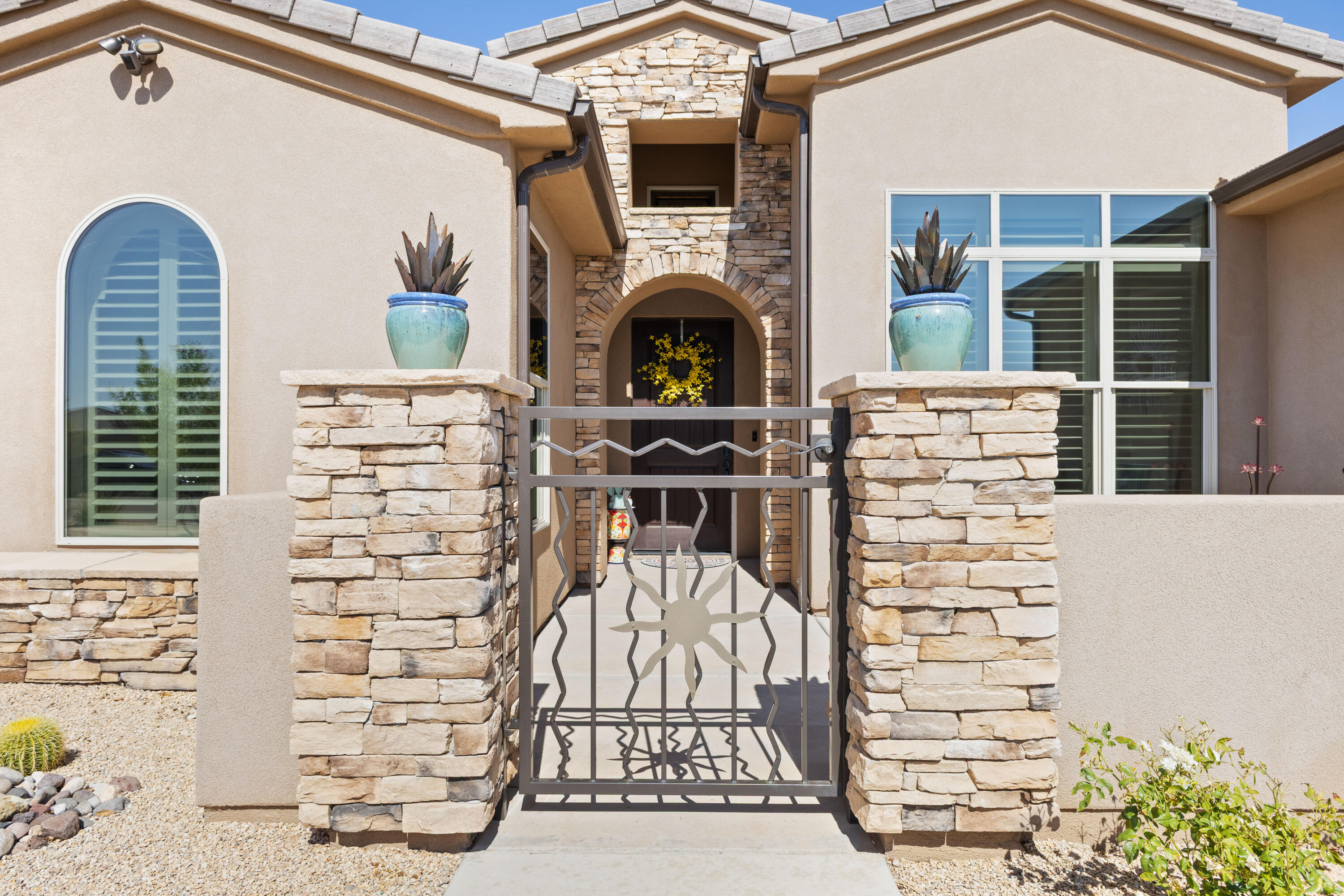 VIEWS AT CORAL CANYON - Residential