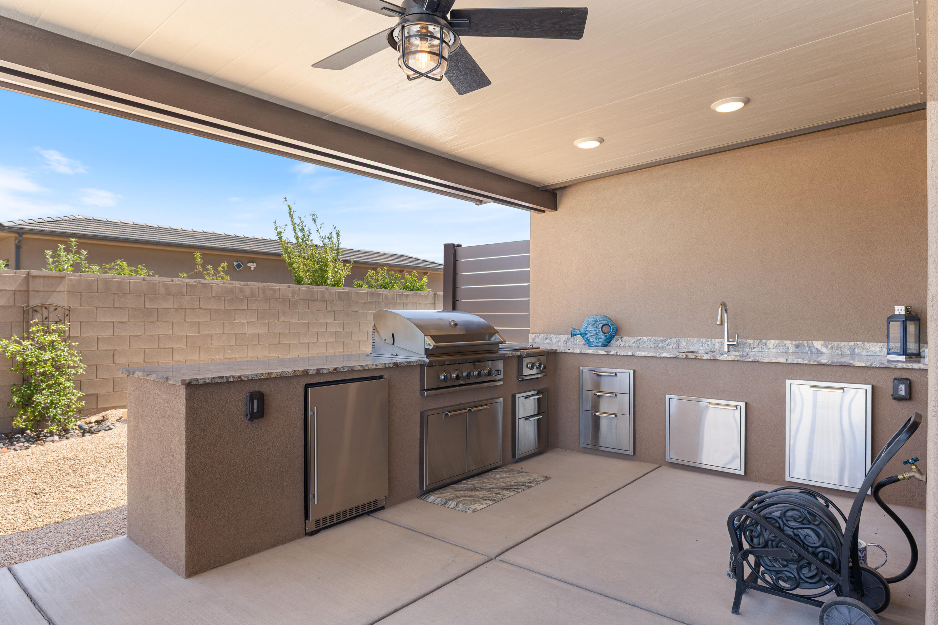 VIEWS AT CORAL CANYON - Residential