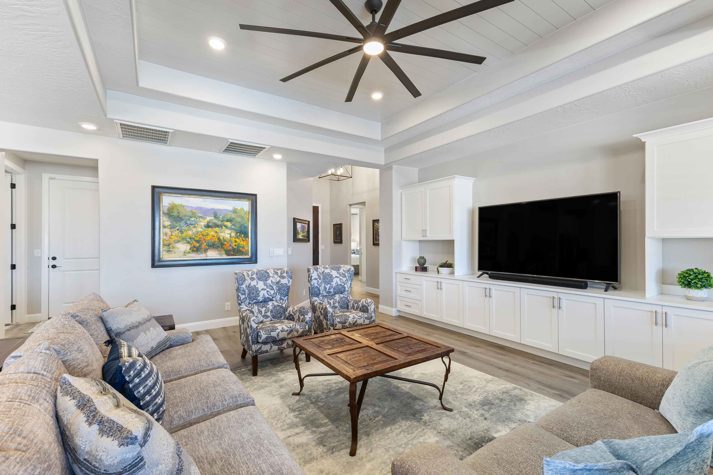 VIEWS AT CORAL CANYON - Residential
