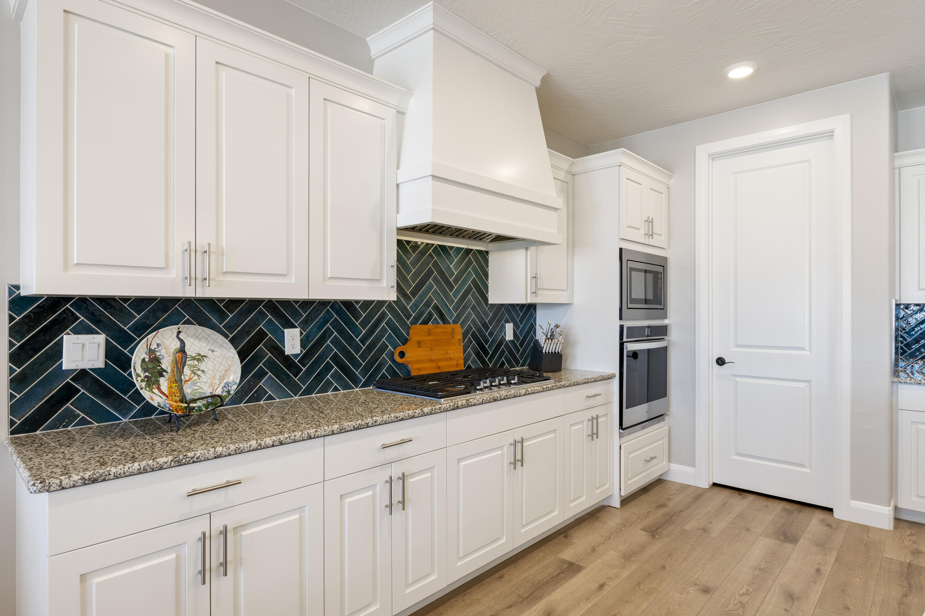 VIEWS AT CORAL CANYON - Residential