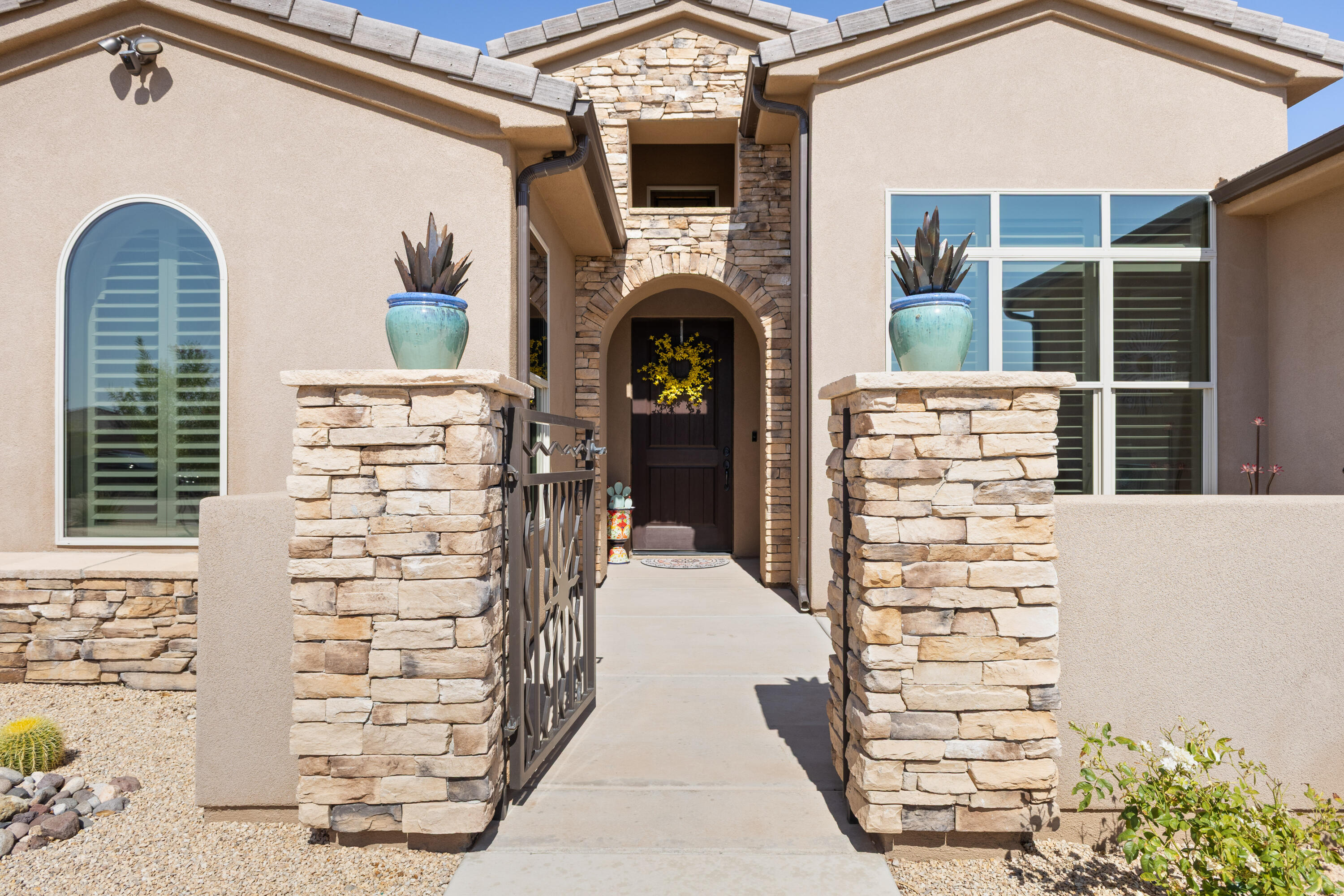 VIEWS AT CORAL CANYON - Residential