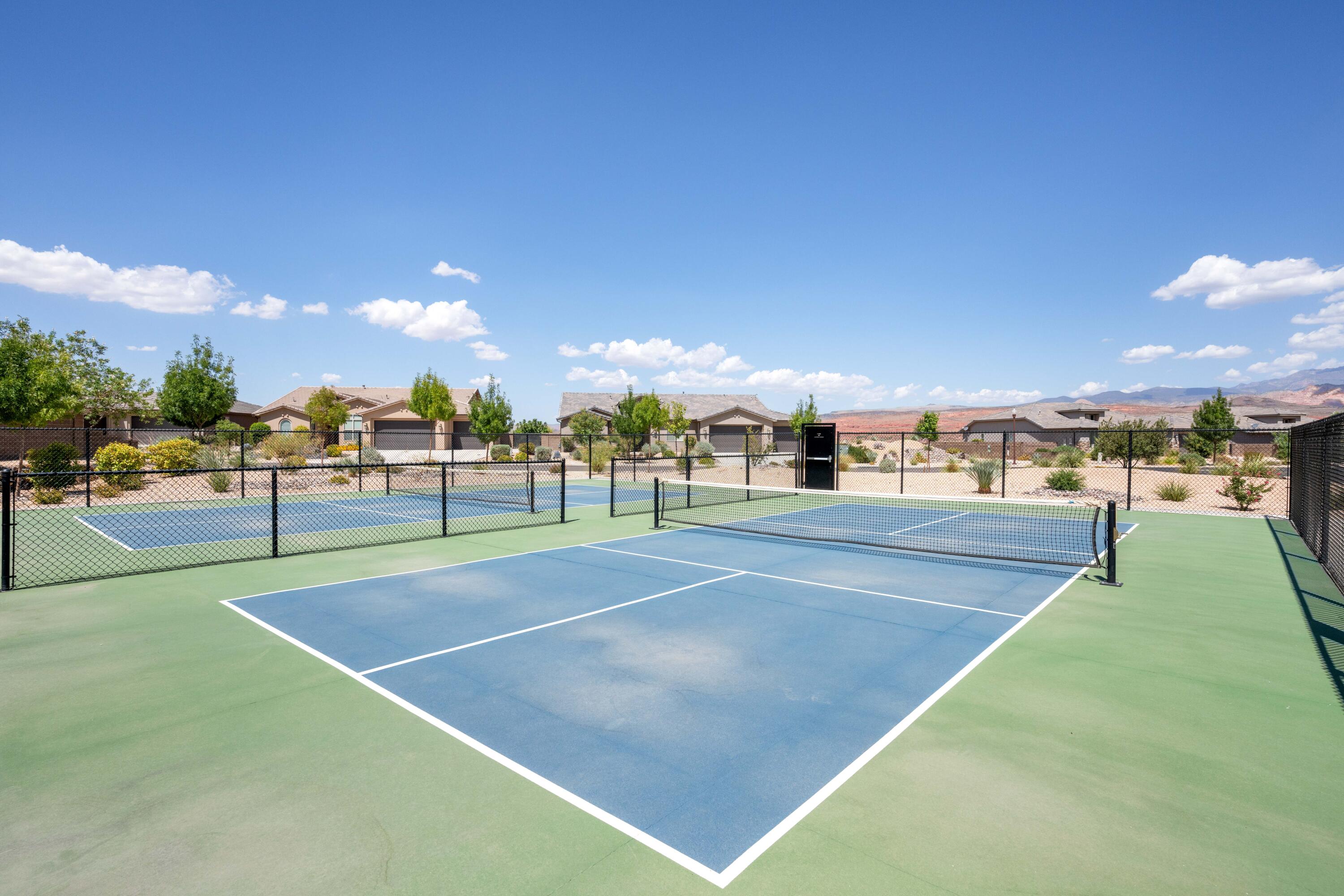 VIEWS AT CORAL CANYON - Residential