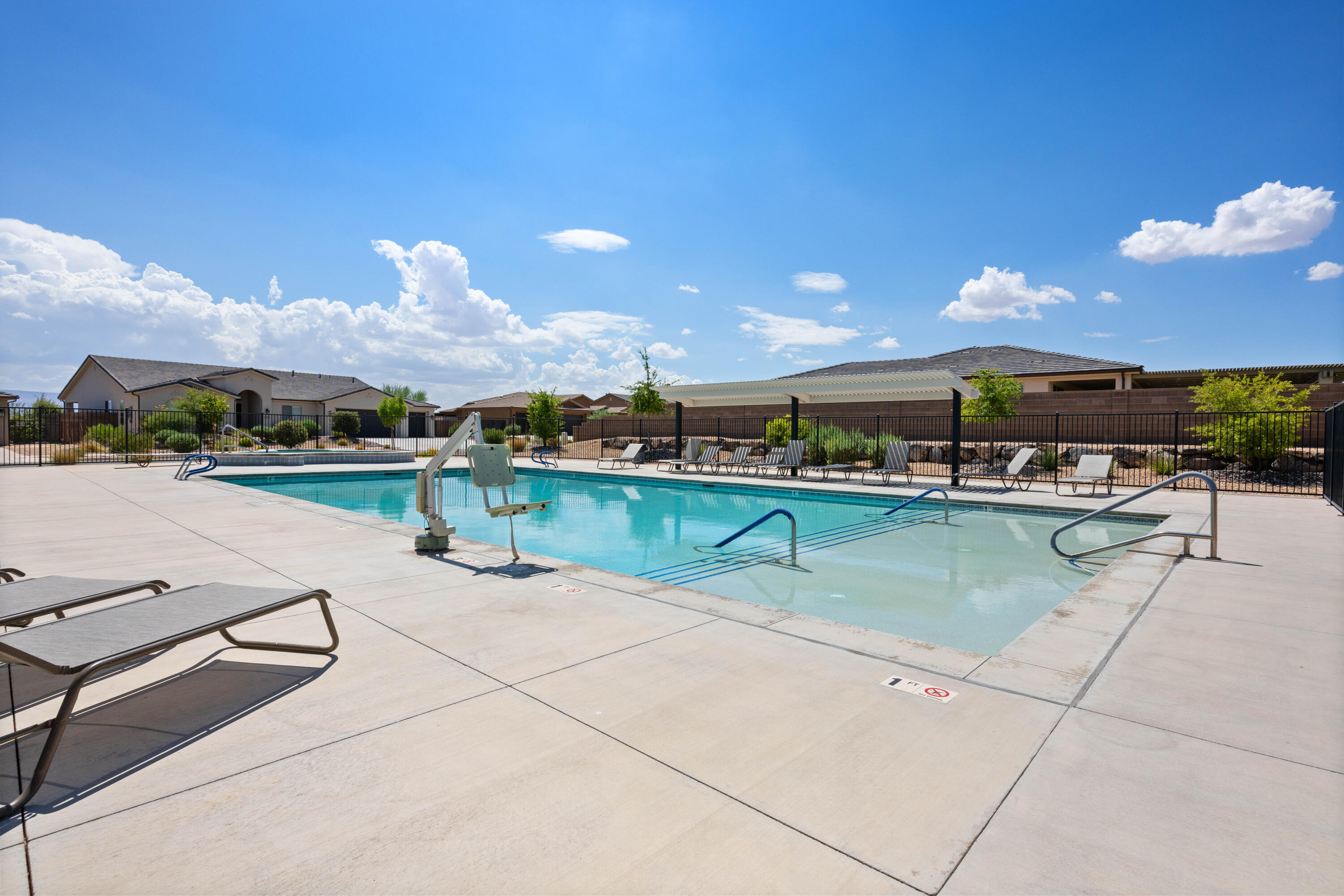 VIEWS AT CORAL CANYON - Residential