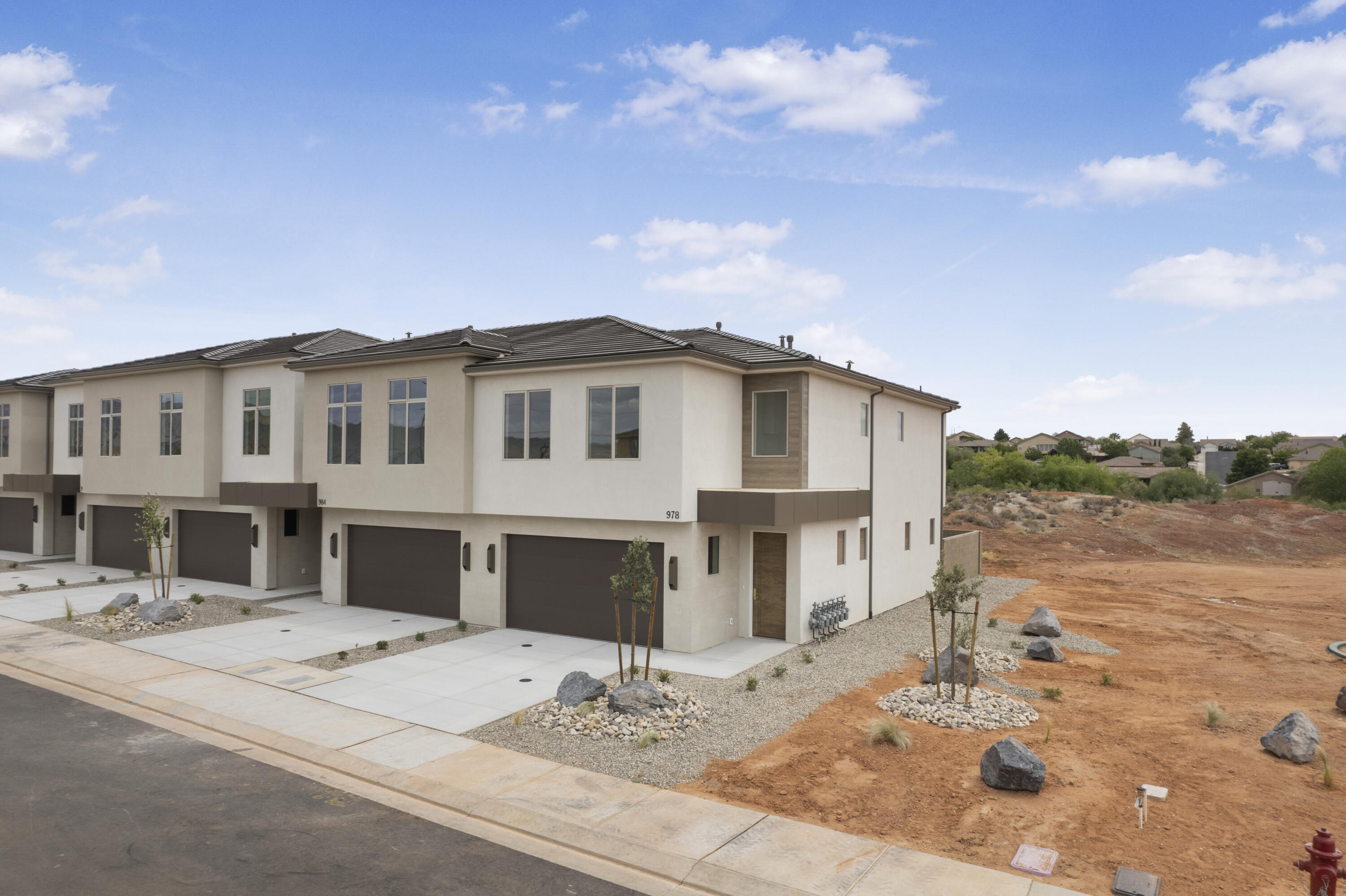 MANGATA TOWNHOMES - Residential