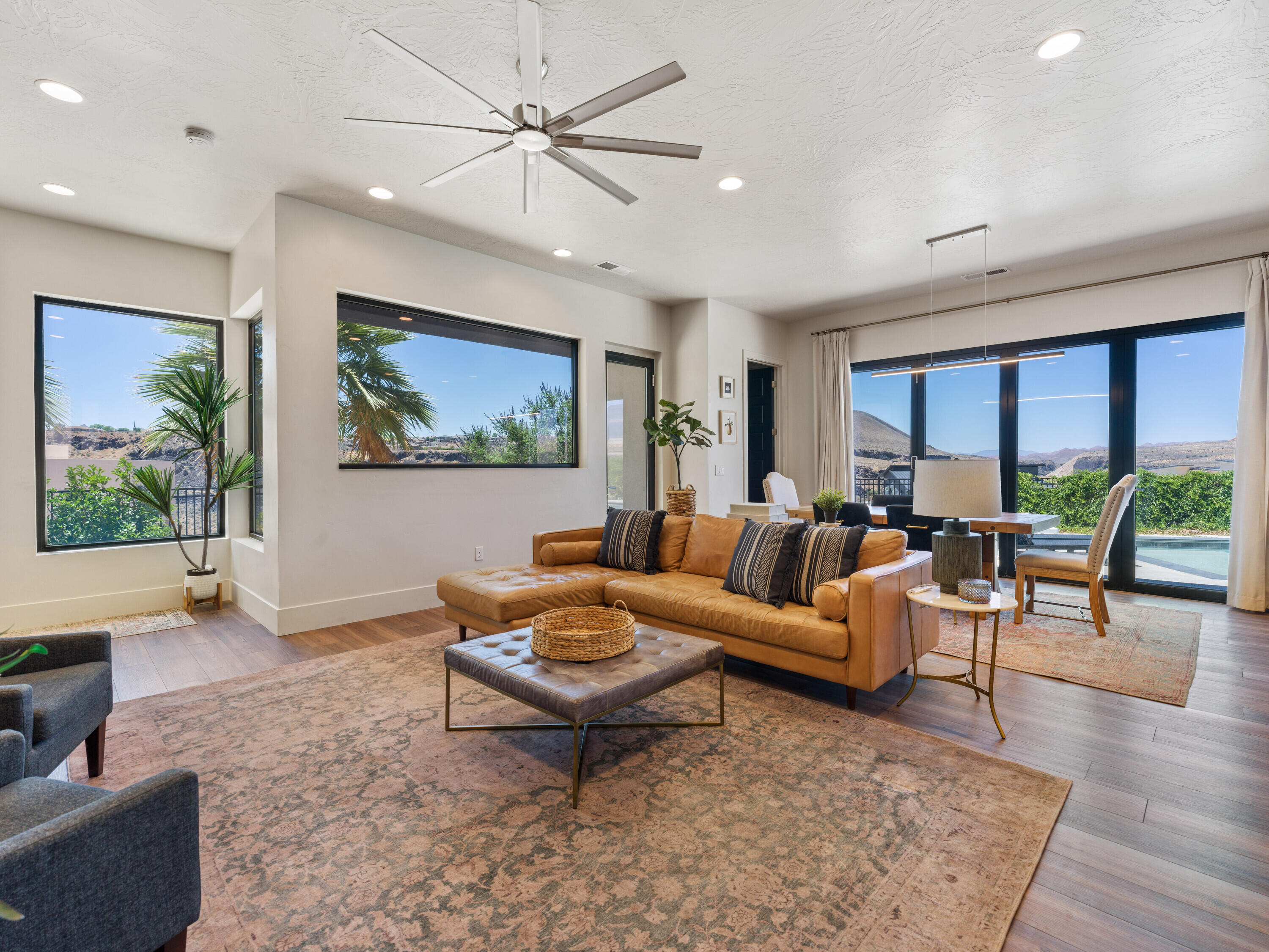 INDEPENDENCE POINT - Residential