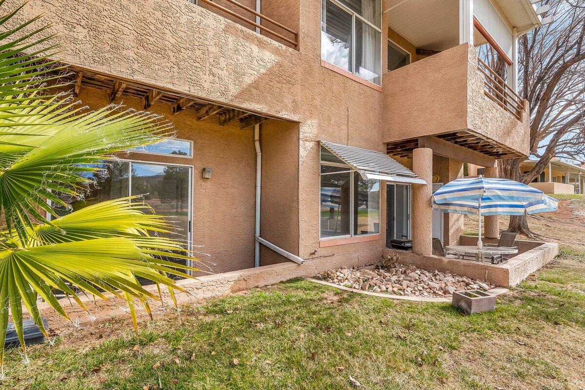 TAMARACK - ST GEORGE GOLF CLUB CONDOS - Residential
