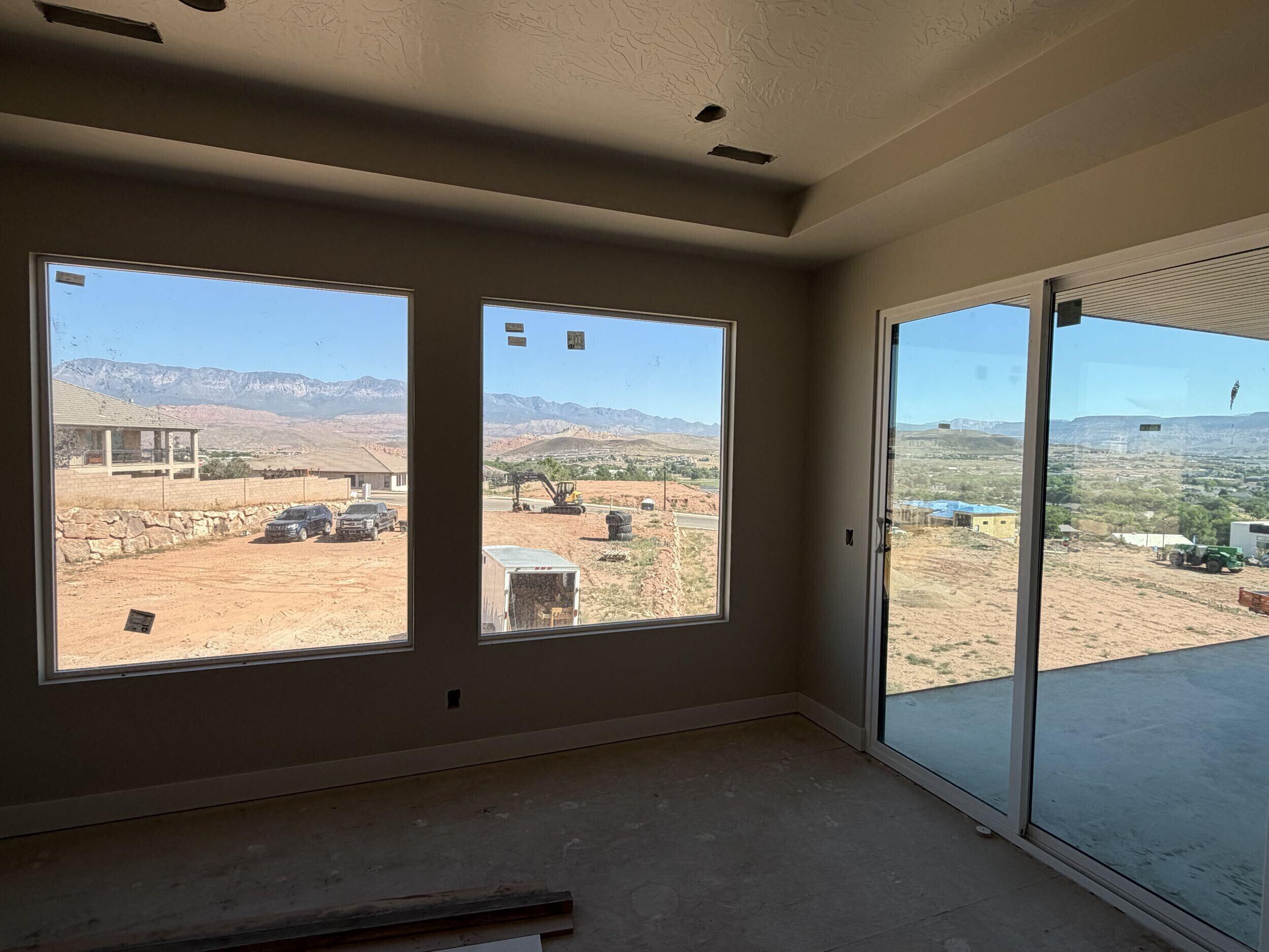 MOUNTAIN VIEW ESTATES - Residential