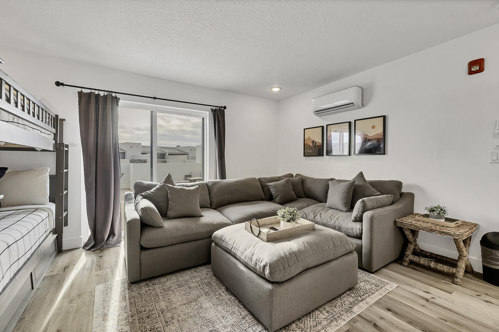 DESERT COLOR RESORT - Residential