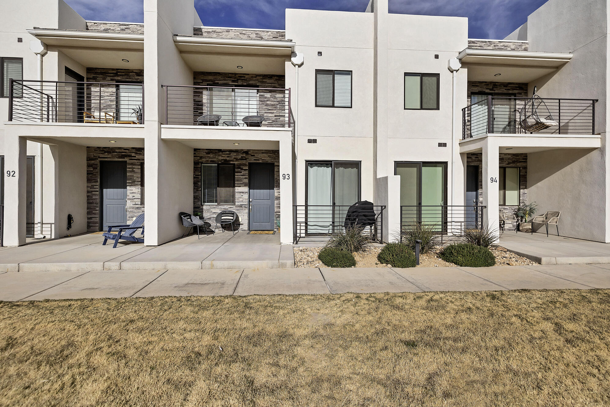 DESERT COLOR RESORT - Residential