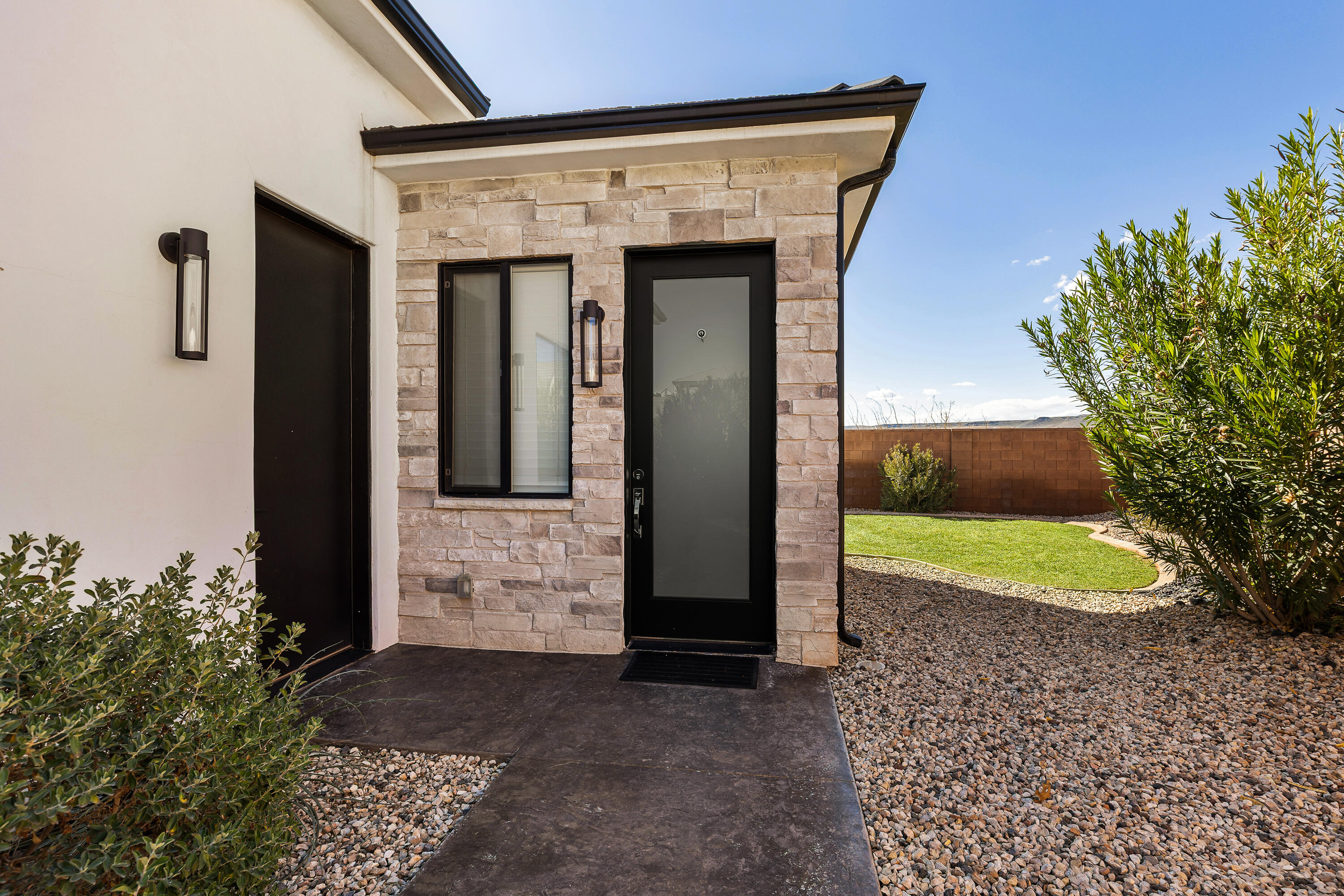 WASHINGTON VISTA - Residential