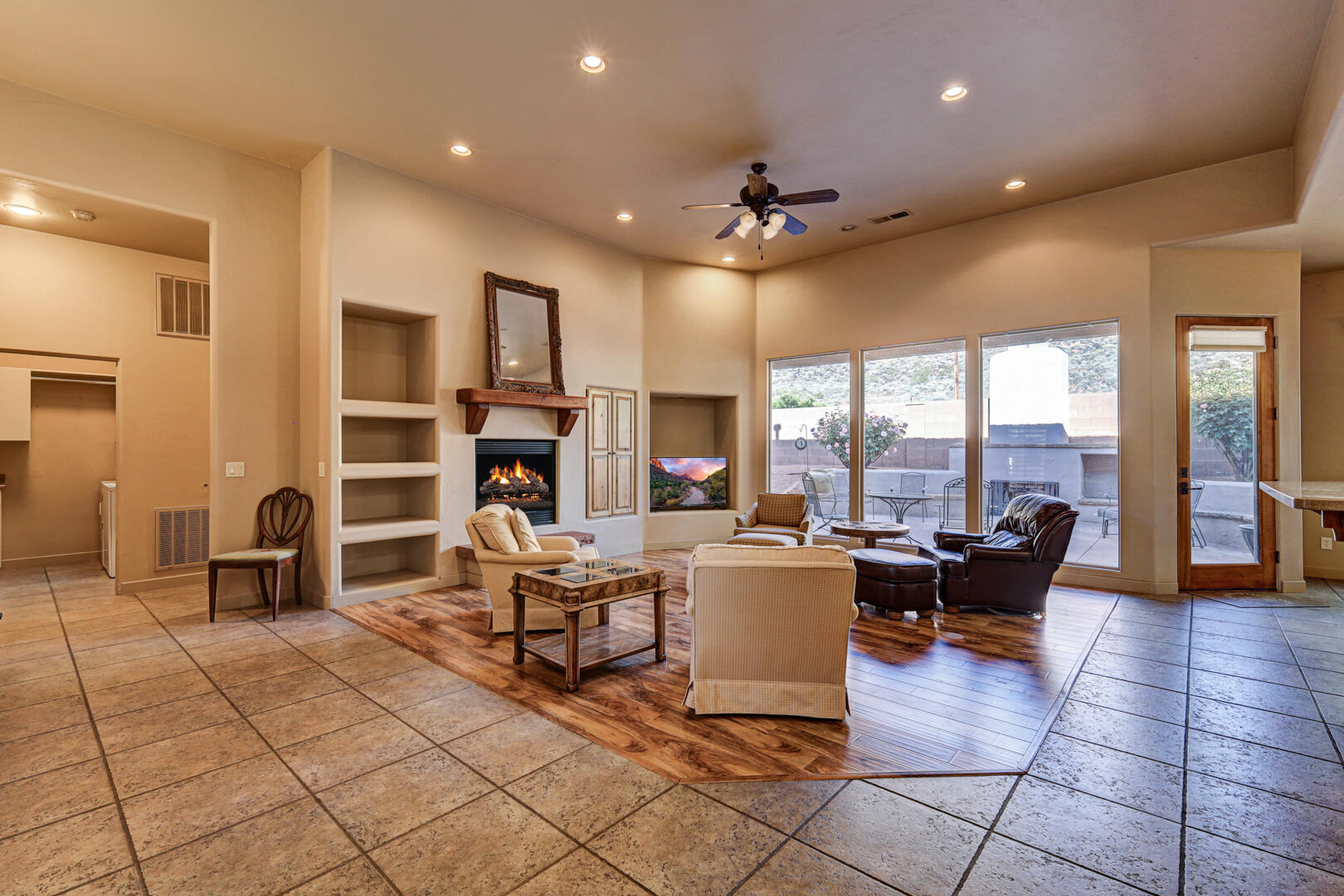 PINE BROOK - Residential