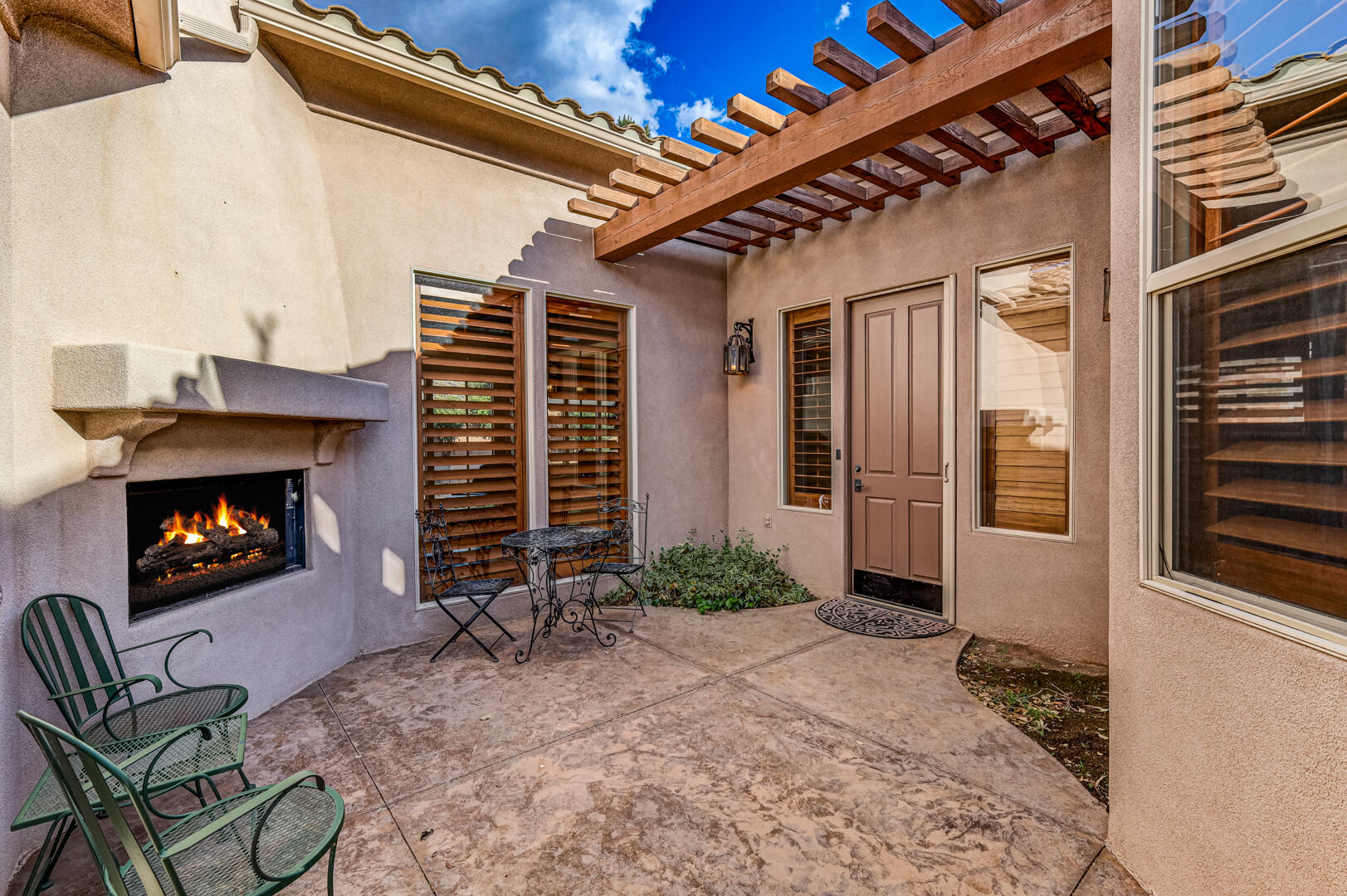 PINE BROOK - Residential