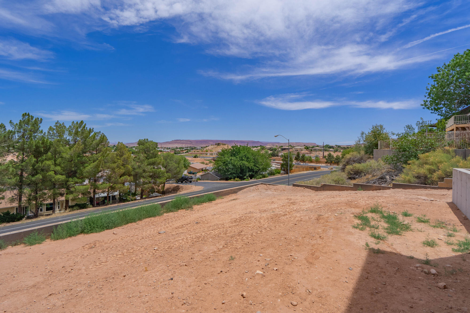 BLOOMINGTON HILLS - Residential
