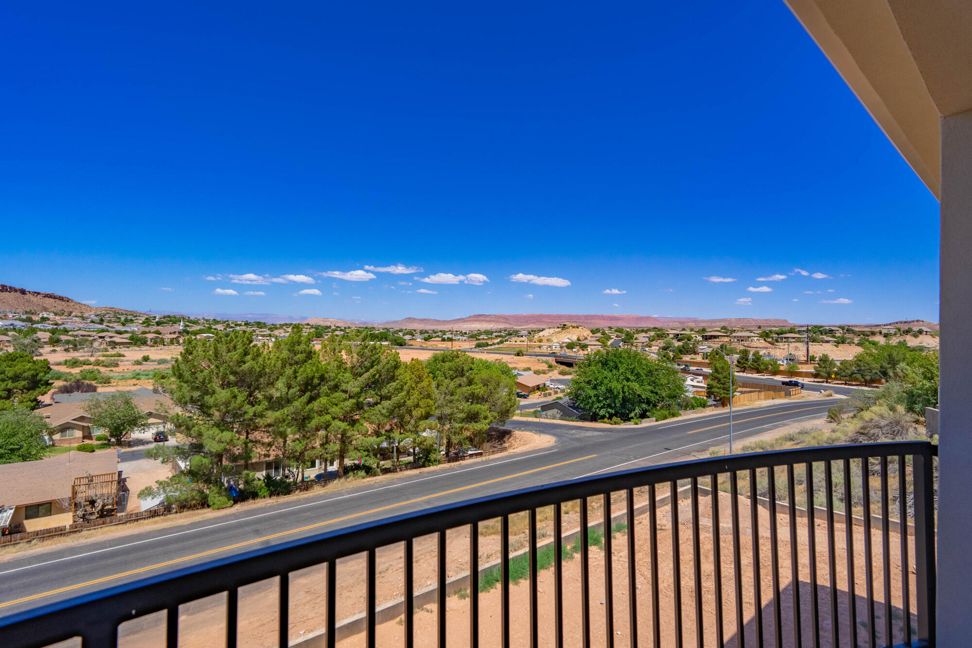 BLOOMINGTON HILLS - Residential