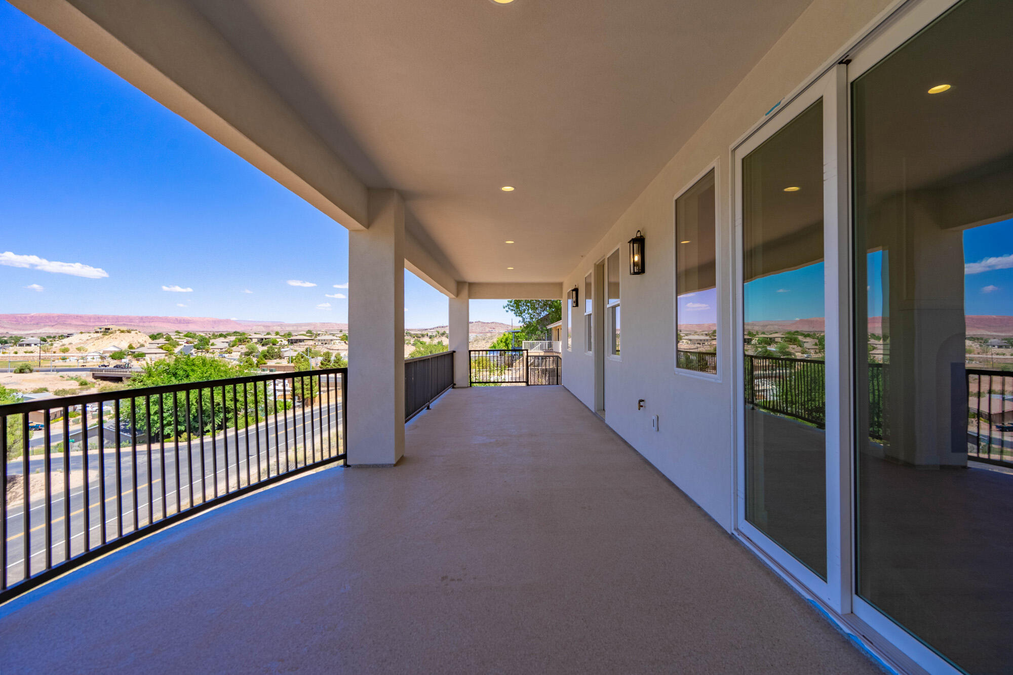 BLOOMINGTON HILLS - Residential