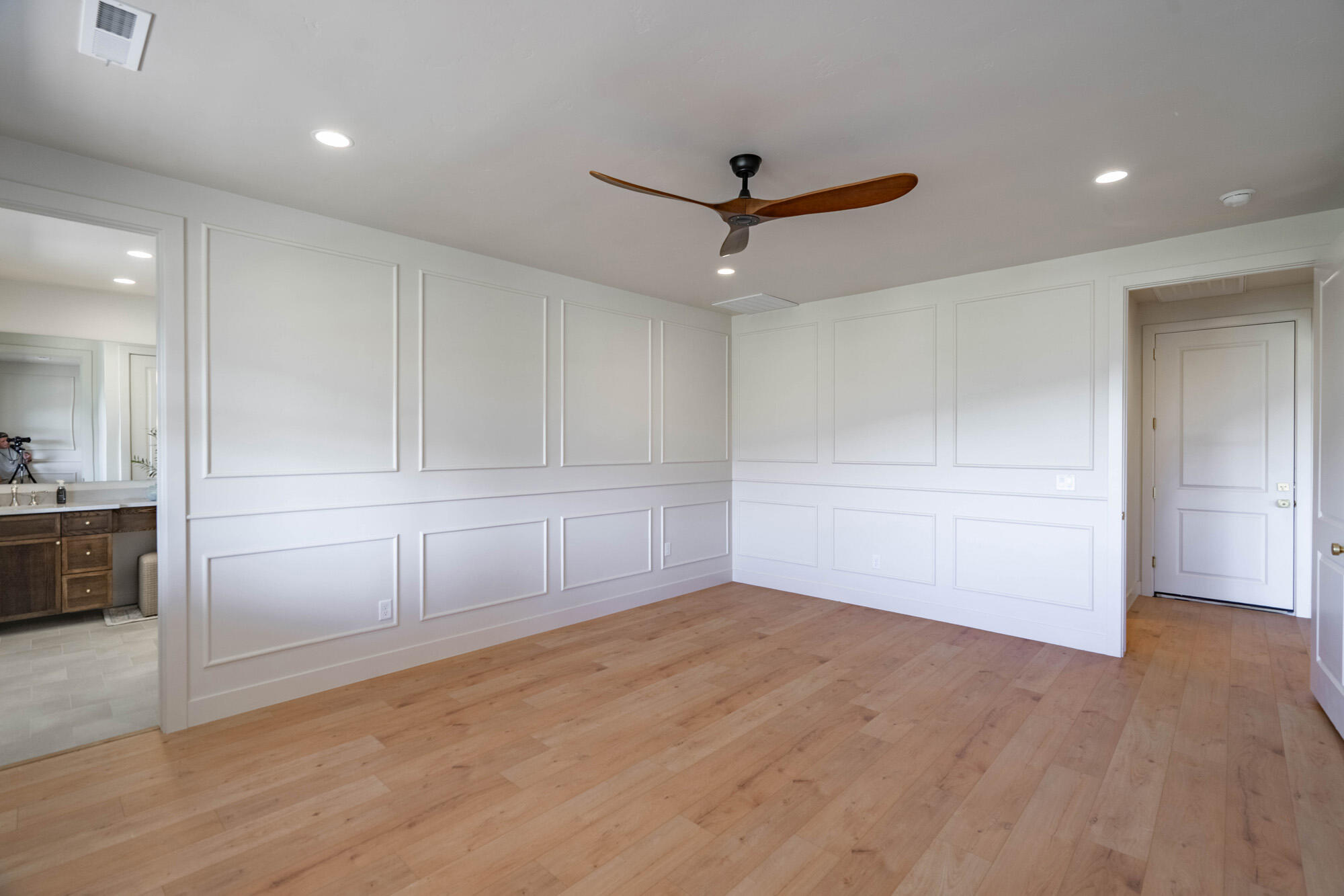 BLOOMINGTON HILLS - Residential