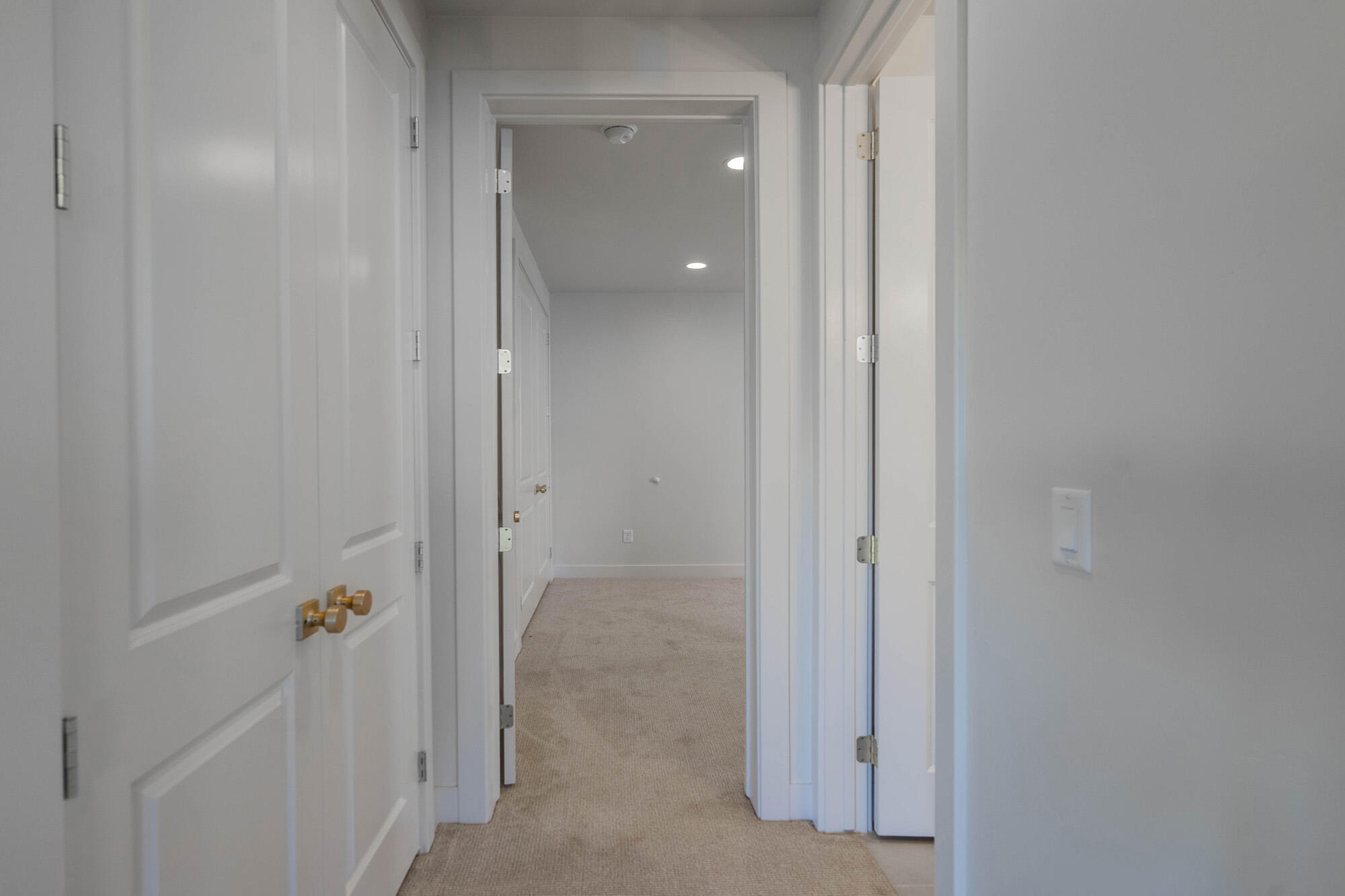 BLOOMINGTON HILLS - Residential