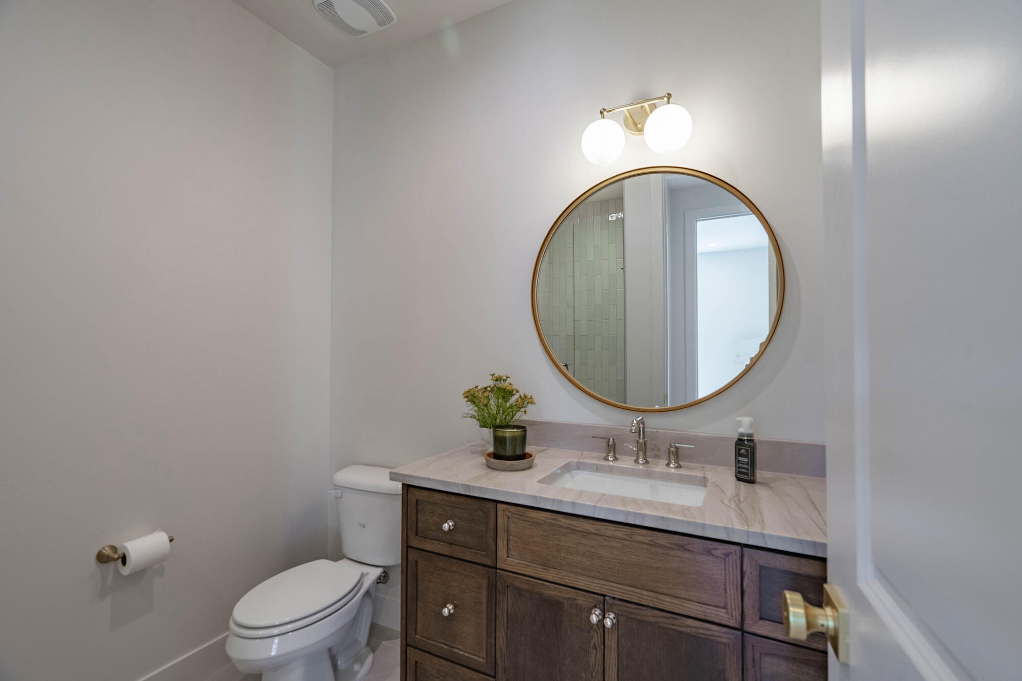 BLOOMINGTON HILLS - Residential