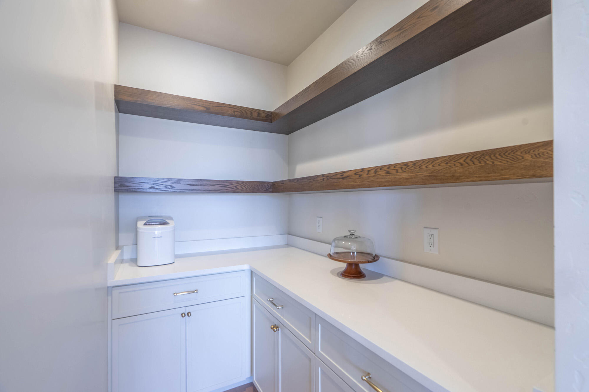 BLOOMINGTON HILLS - Residential