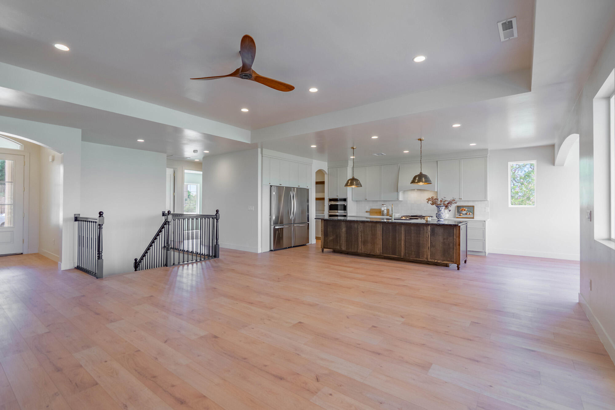 BLOOMINGTON HILLS - Residential