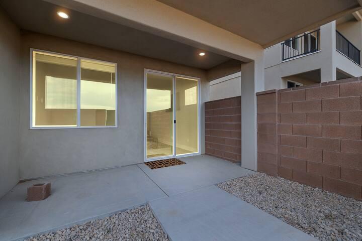 HURRICANE VIEWS - Residential