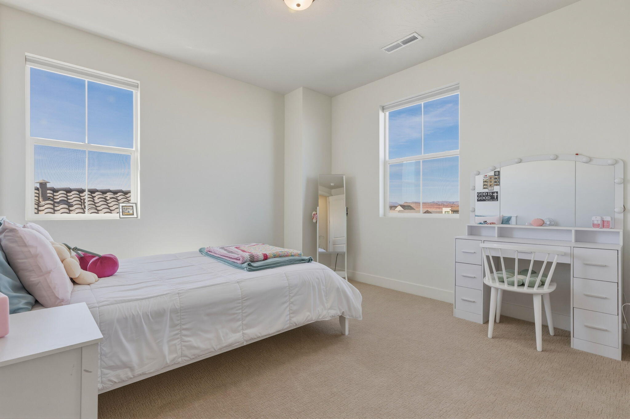 DESERT COLOR SAGE HAVEN - Residential