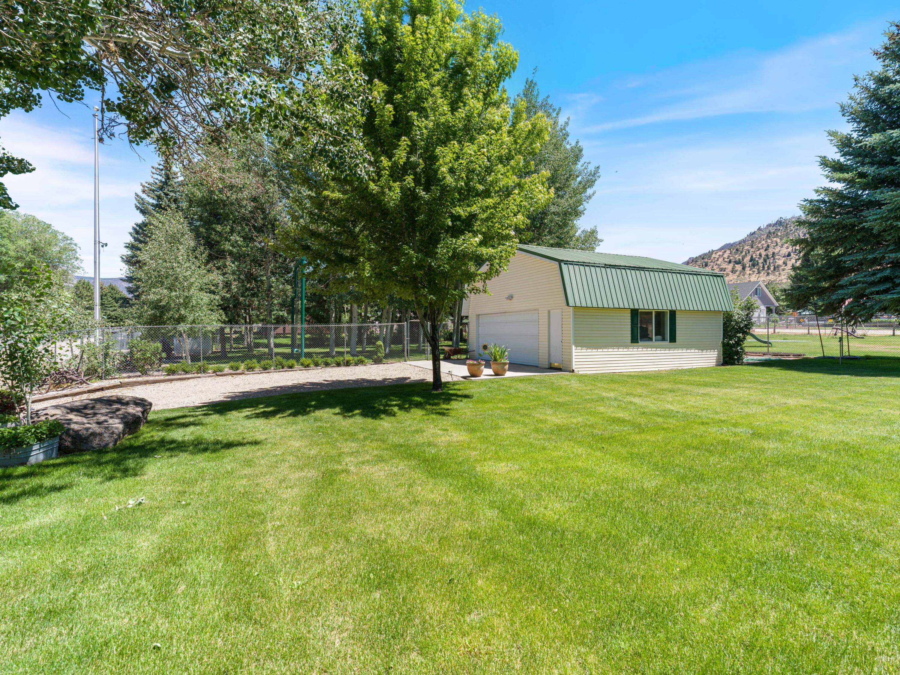 PINE VALLEY RANCHOS - Residential