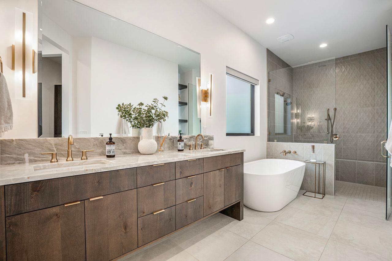 LEDGES OF SG ST GEORGE - Residential