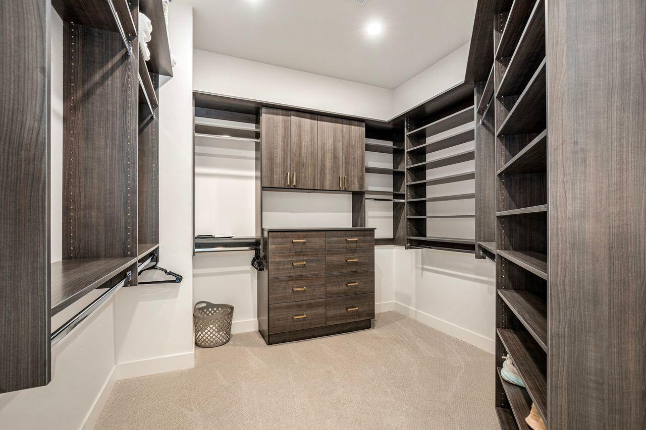 LEDGES OF SG ST GEORGE - Residential