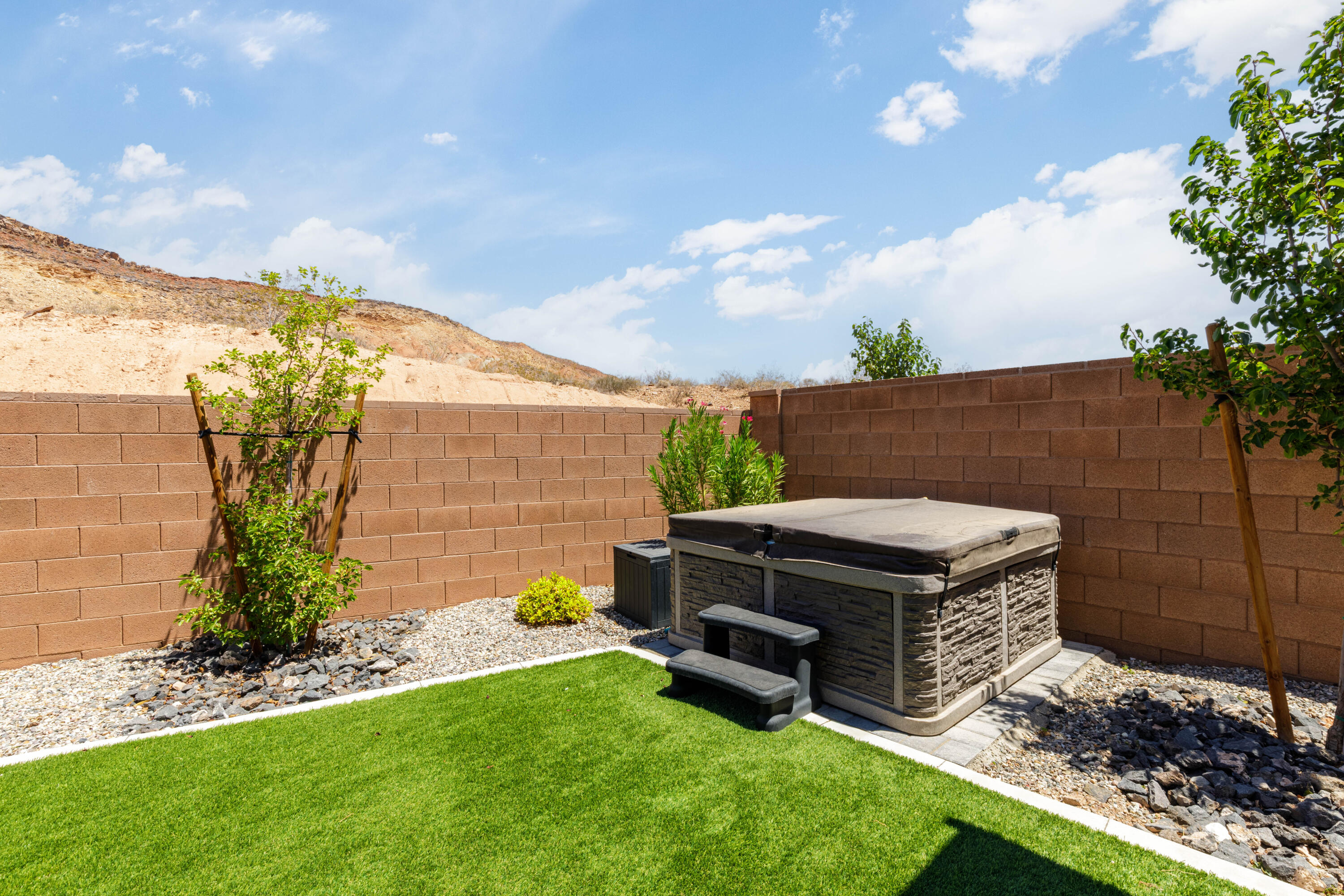 RED MESA AT SUNRISE VALLEY - Residential