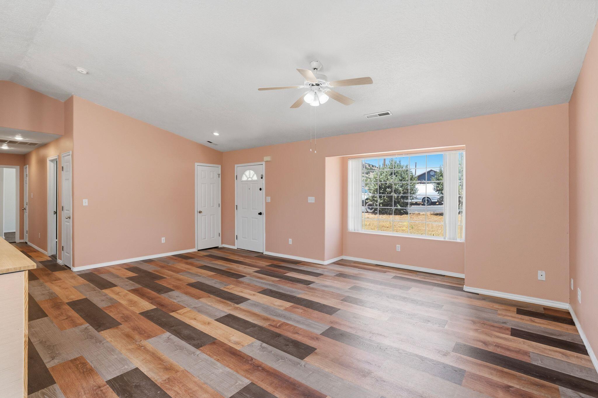 DIXIE DEER ESTATES - Residential