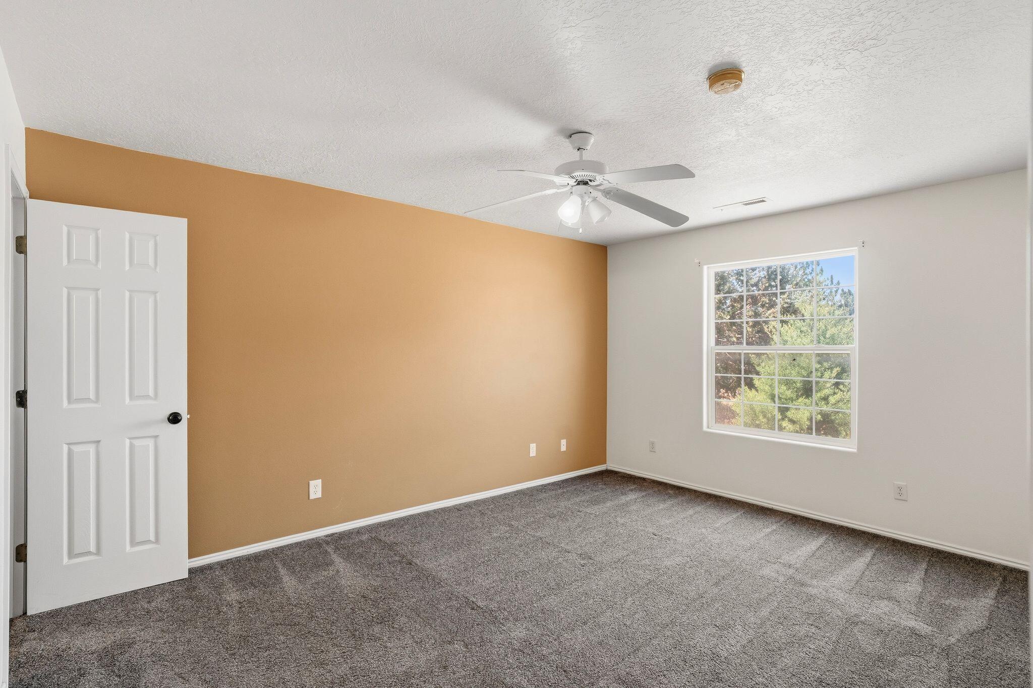 DIXIE DEER ESTATES - Residential