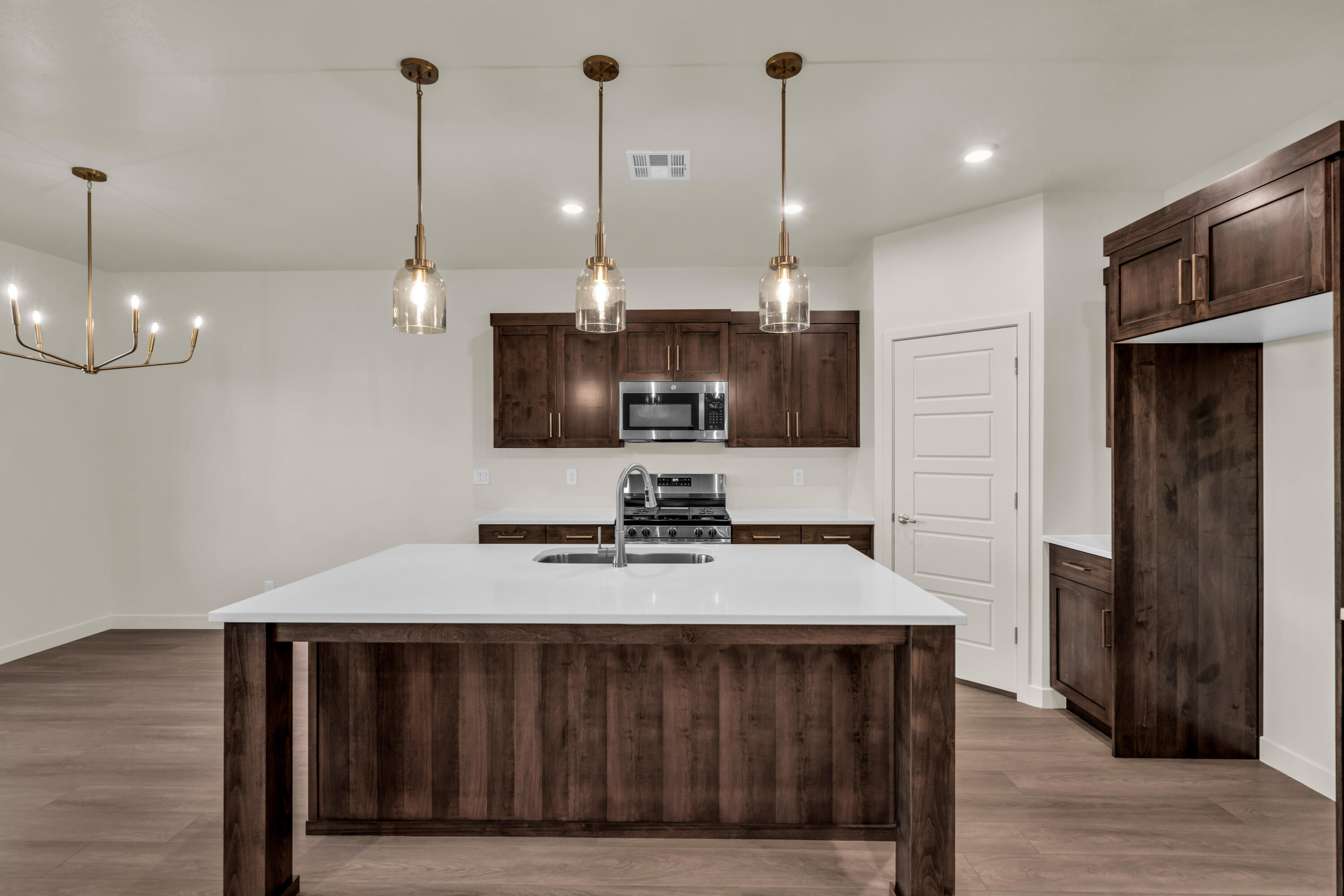 DESERT TALUS - Residential