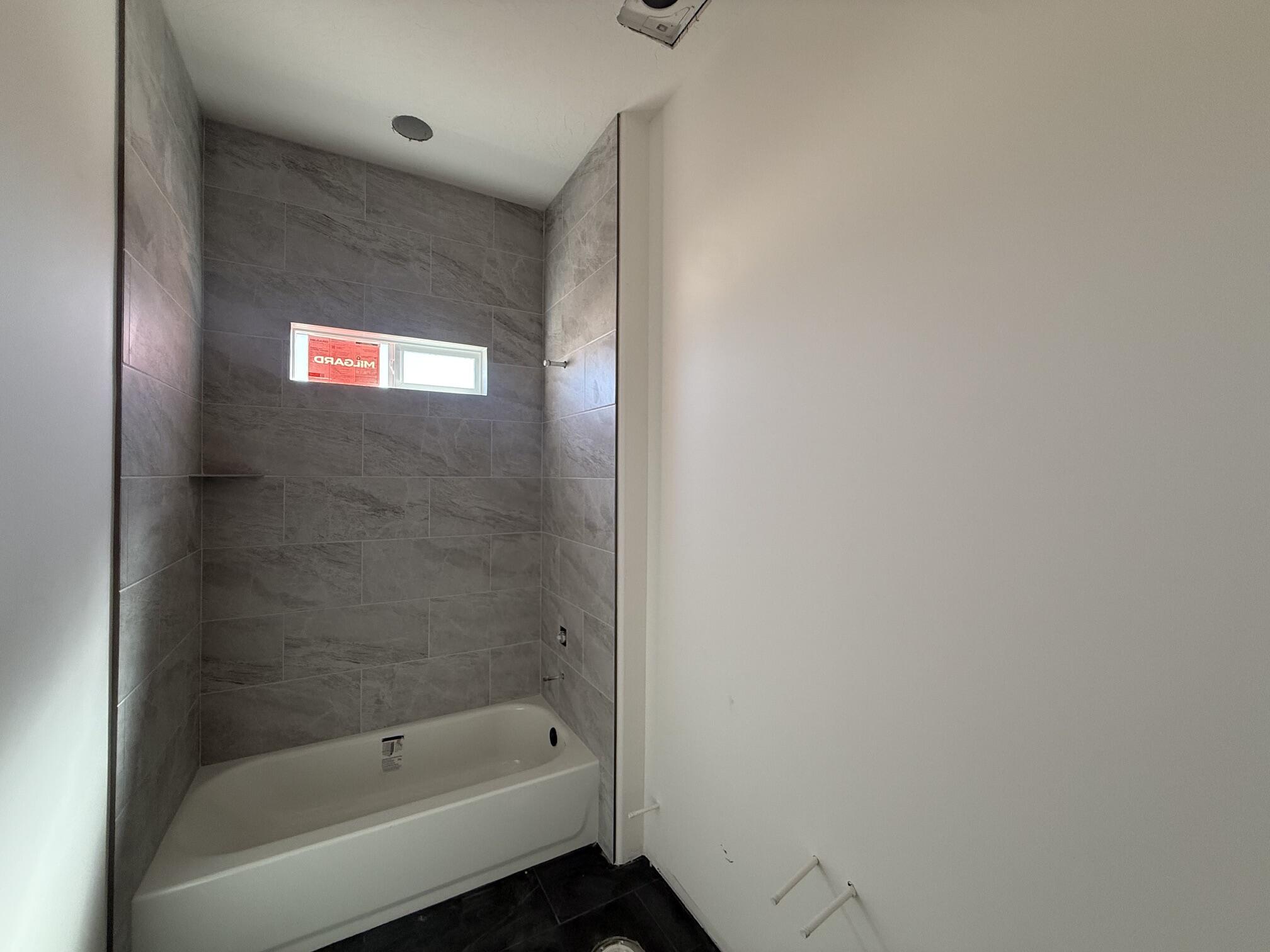CASCATA AT DIVARIO - Residential