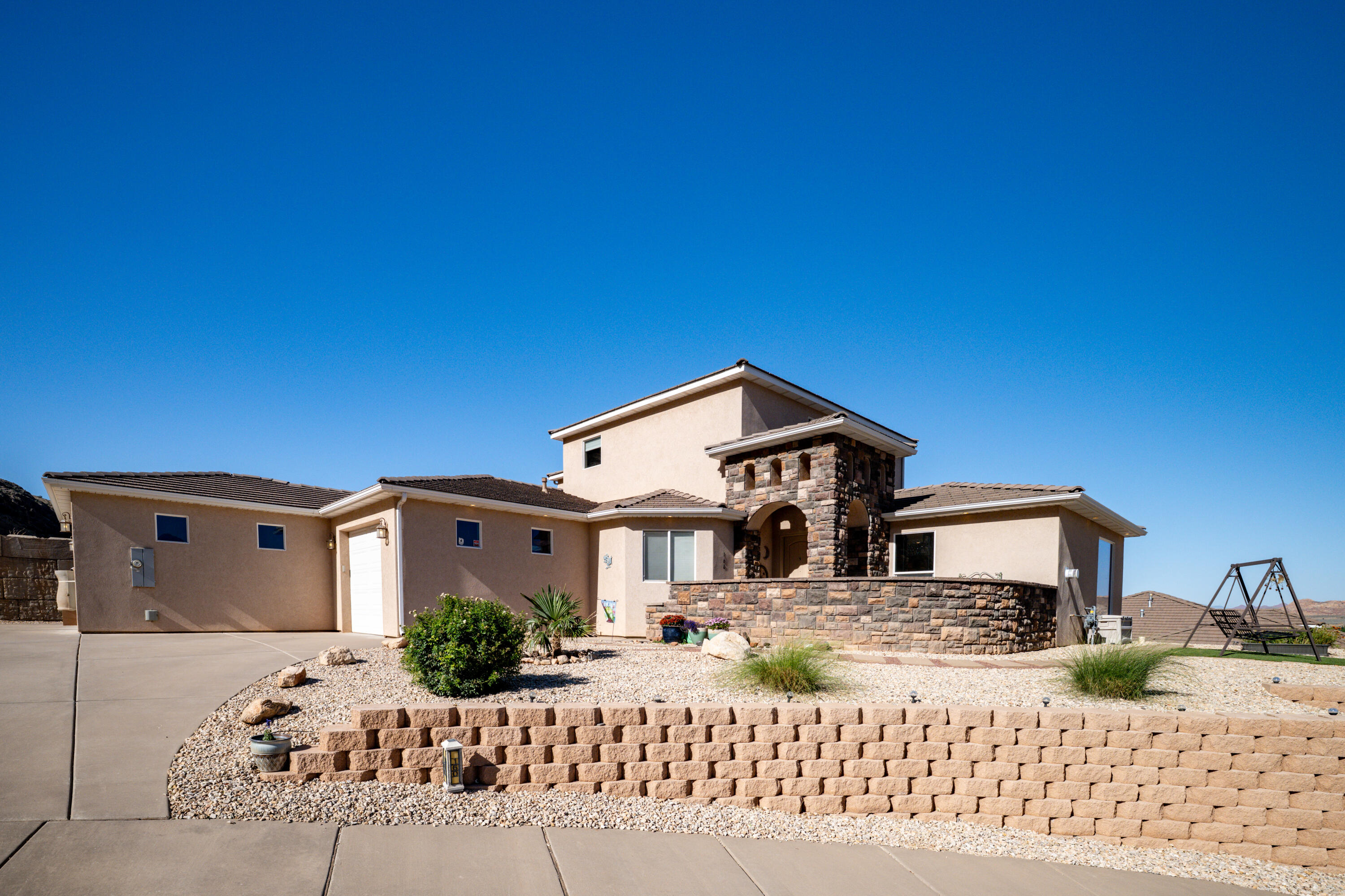 BELLA TERRA - Residential